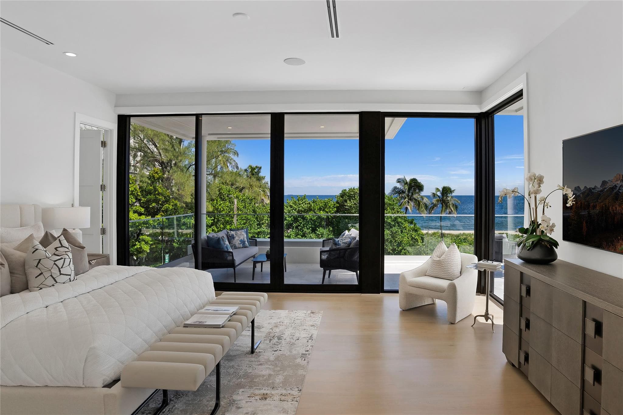 1813 N Fort Lauderdale Beach Boulevard, Fort Lauderdale, FL 33305 — photo 37 of 60