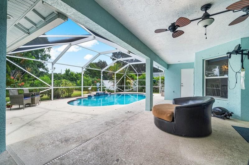 631 SE Stow Terrace, Port St. Lucie, FL 34984 — photo 7 of 23