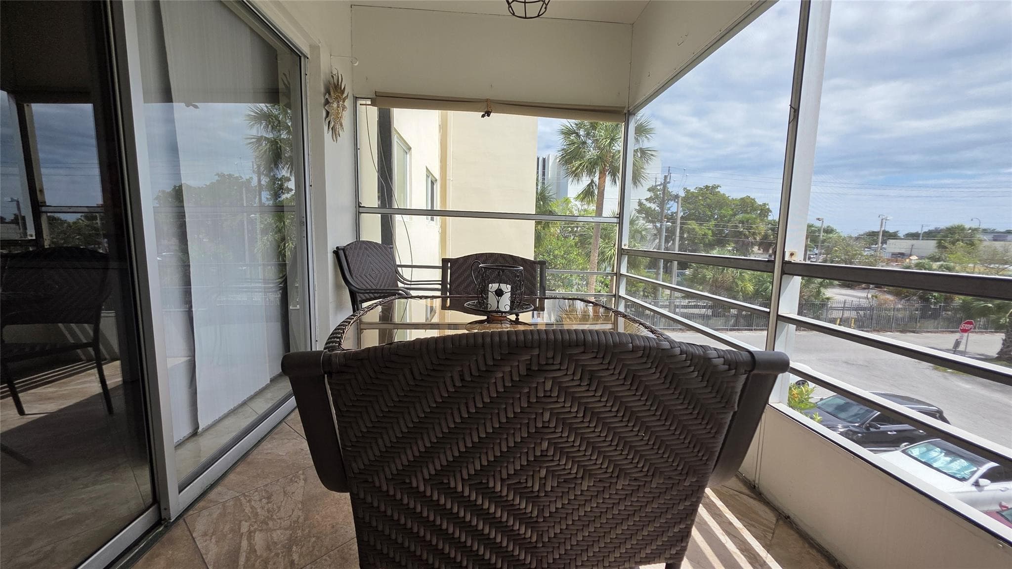 4047 NW 16th Street 302, Fort Lauderdale, FL 33313 — photo 4 of 22