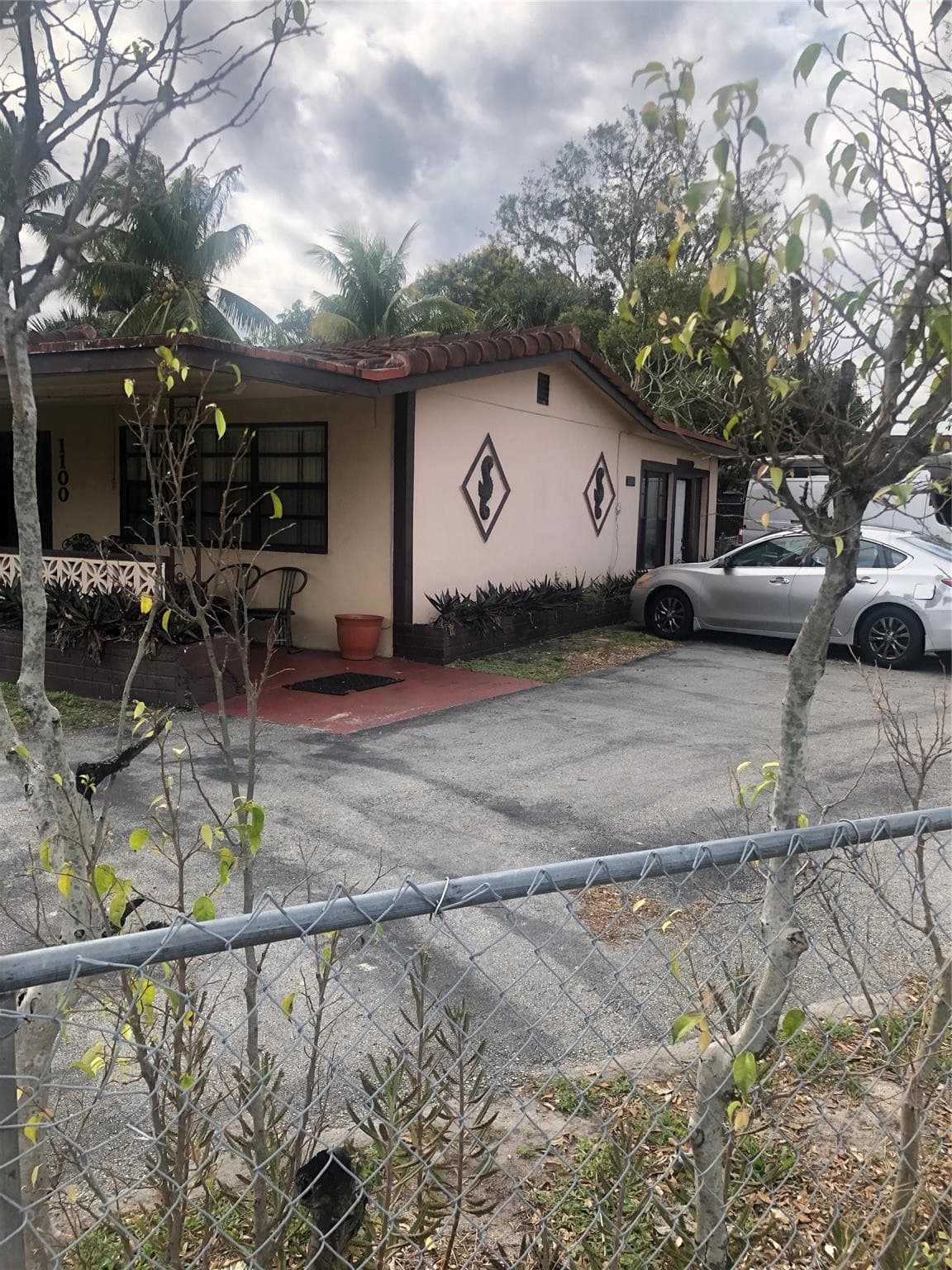 1100 NW 19th Street, Fort Lauderdale, FL 33311 — photo 1 of 6