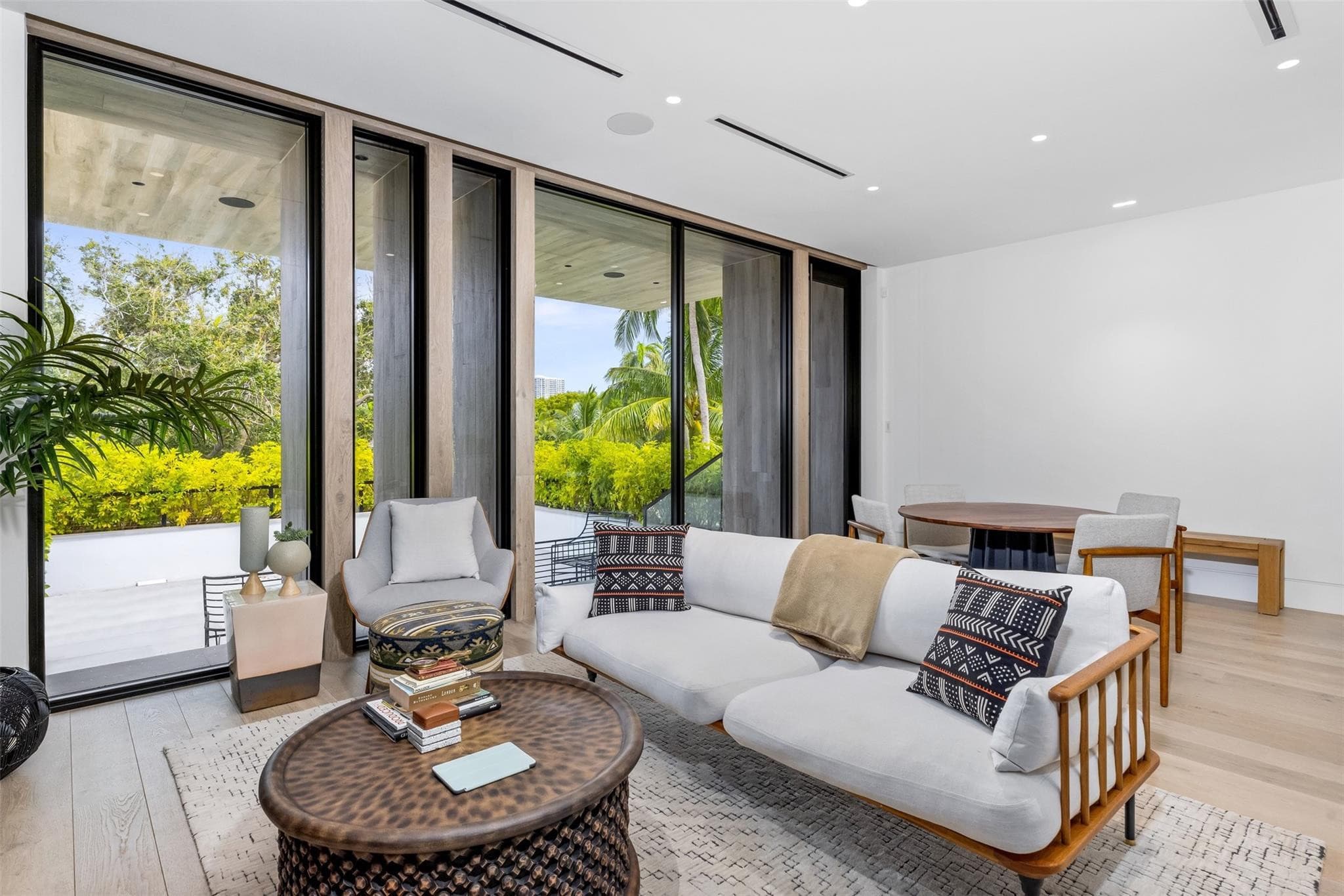 516 Mola Avenue, Fort Lauderdale, FL 33301 — photo 39 of 63