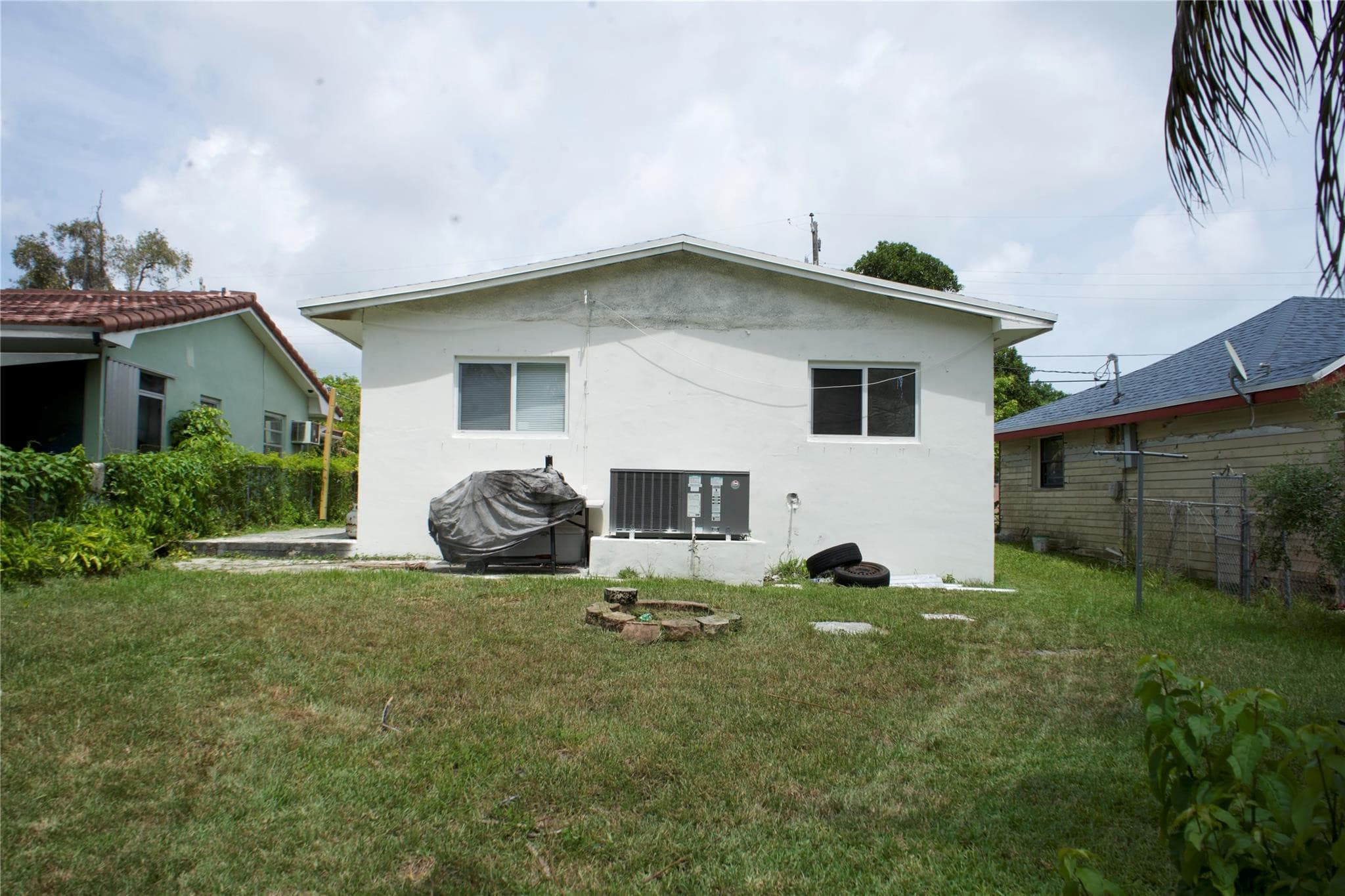 11150 Peachtree Drive, Miami, FL 33161 — photo 26 of 27