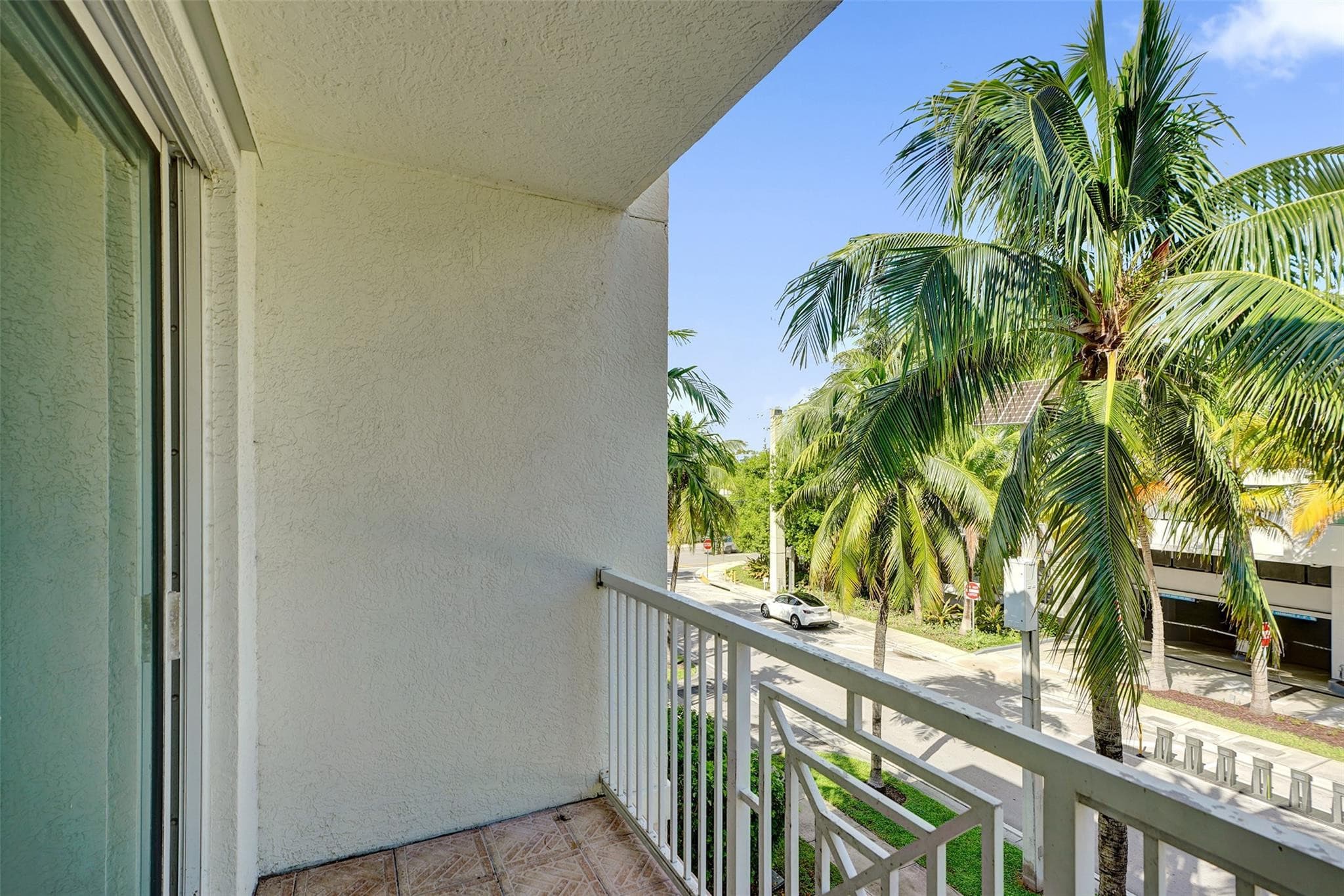 9172 Collins Avenue 302, Surfside, FL 33154 — photo 19 of 30