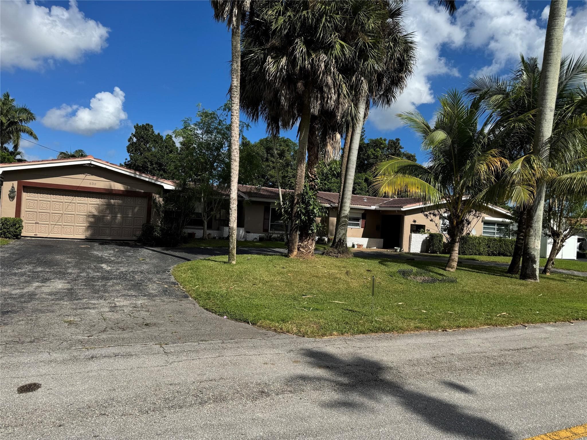 936 W Tropical Way, Plantation, FL 33317 — photo 1 of 40