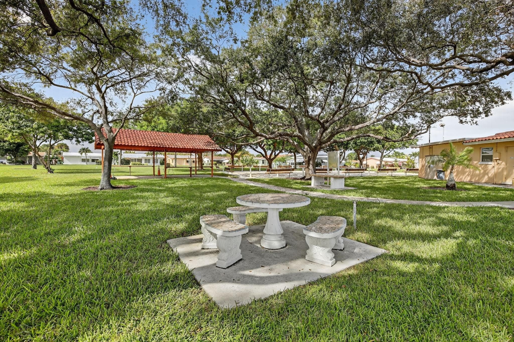 4305 NW 49th Drive, Tamarac, FL 33319 — photo 35 of 40