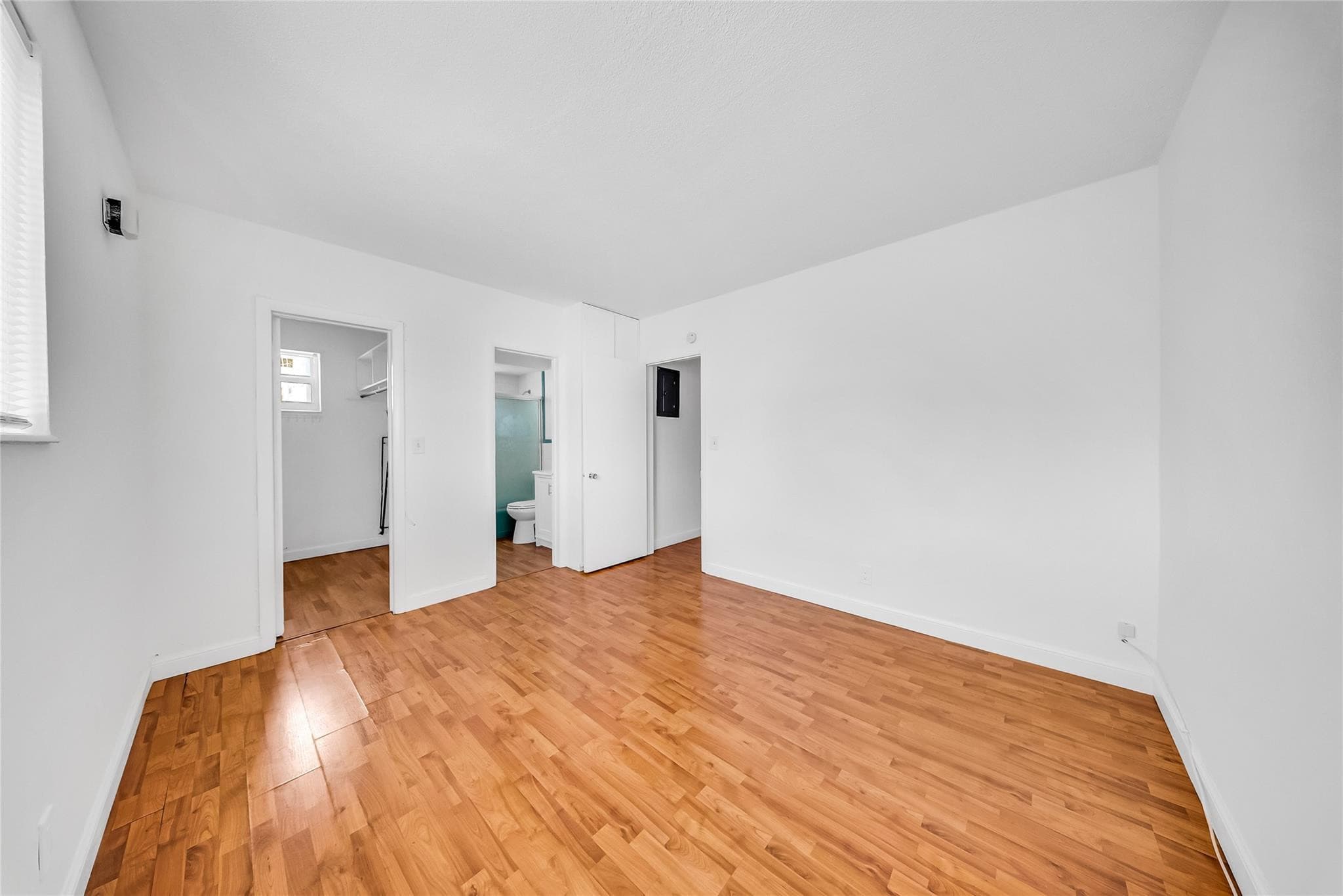 3525 Tyler Street 9, Hollywood, FL 33021 — photo 8 of 24