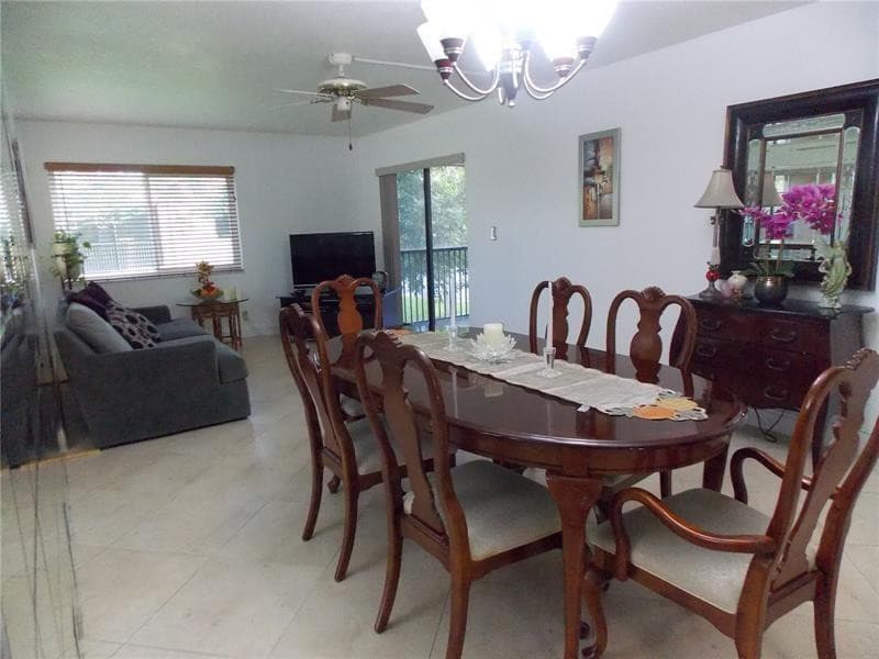 159 Lakeview Drive 203, Weston, FL 33326 — photo 7 of 11