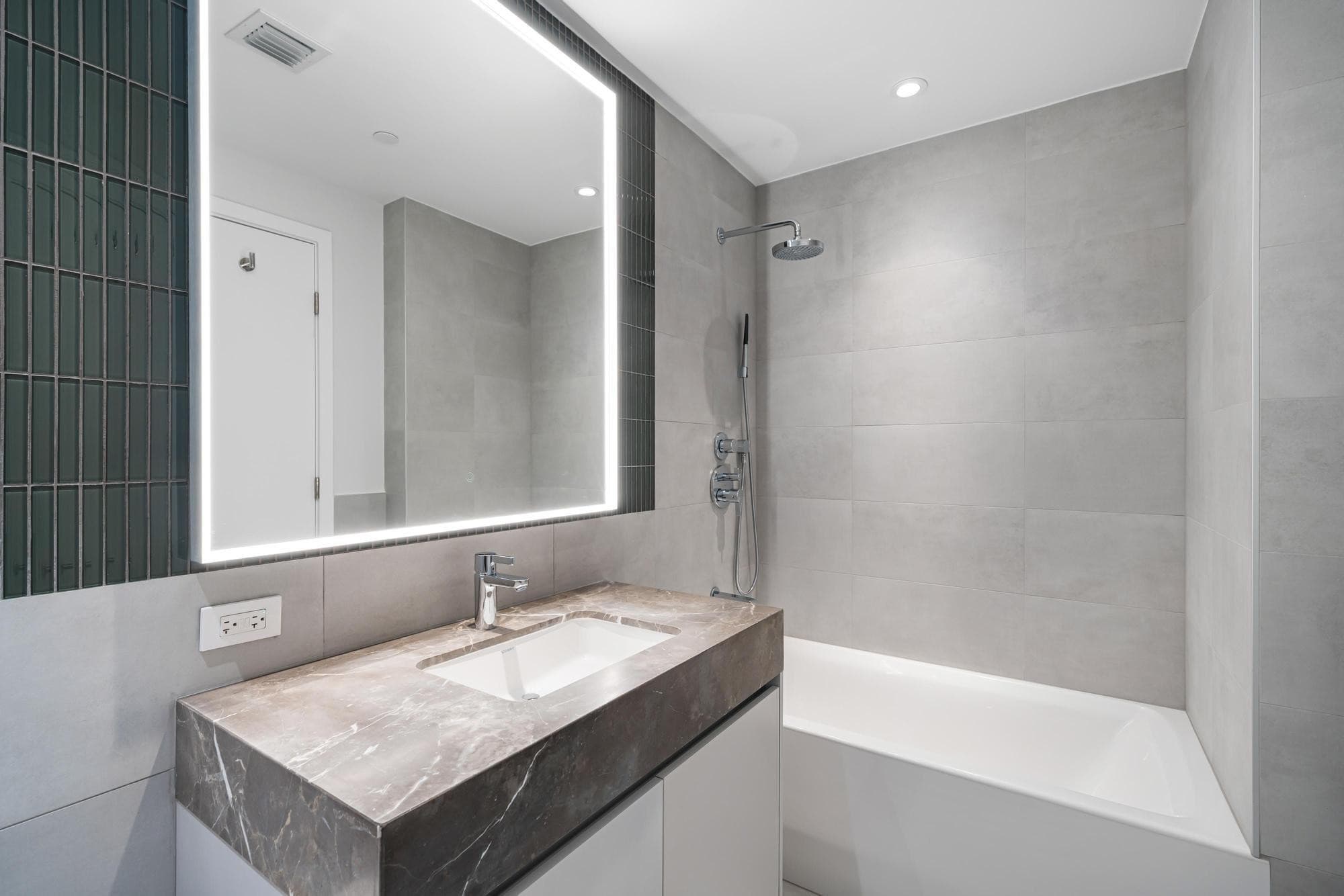 Condominium in Miami Beach — photo 11 of 41