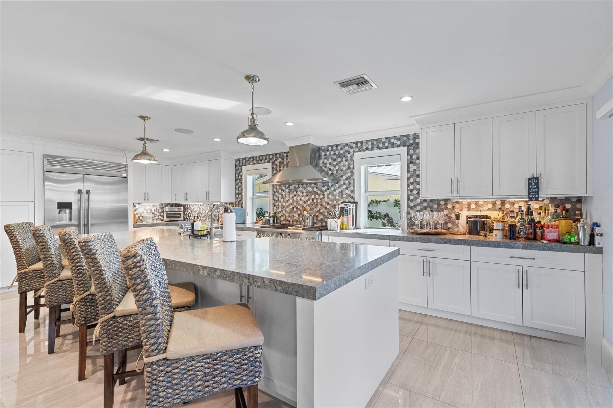 3250 Spanish River Drive, Pompano Beach, FL 33062 — photo 15 of 45