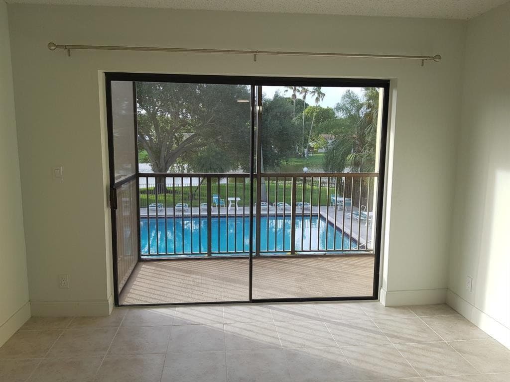 11453 NW 39th Court 211, Coral Springs, FL 33065 — photo 18 of 20