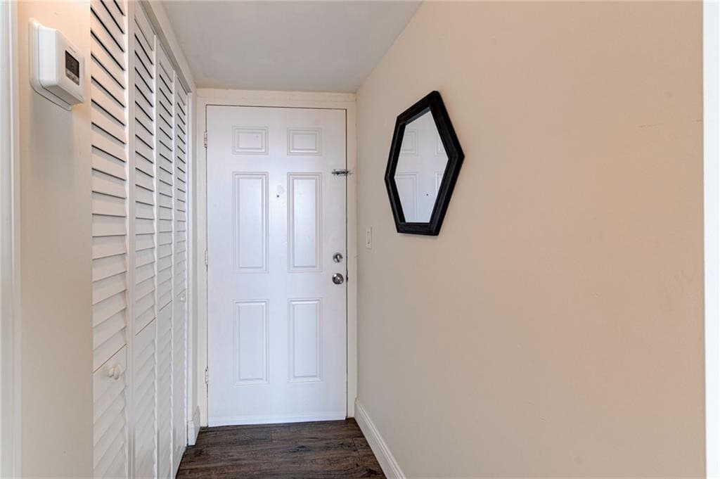 1301 NE Miami Gardens Drive 1721w, Miami, FL 33179 — photo 4 of 28