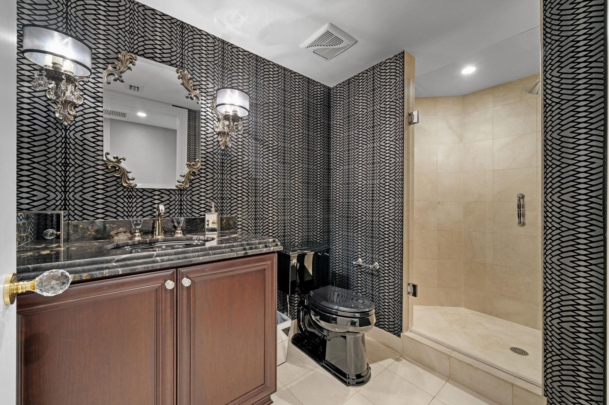 411 N New River Drive E 1402, Fort Lauderdale, FL 33301 — photo 27 of 49