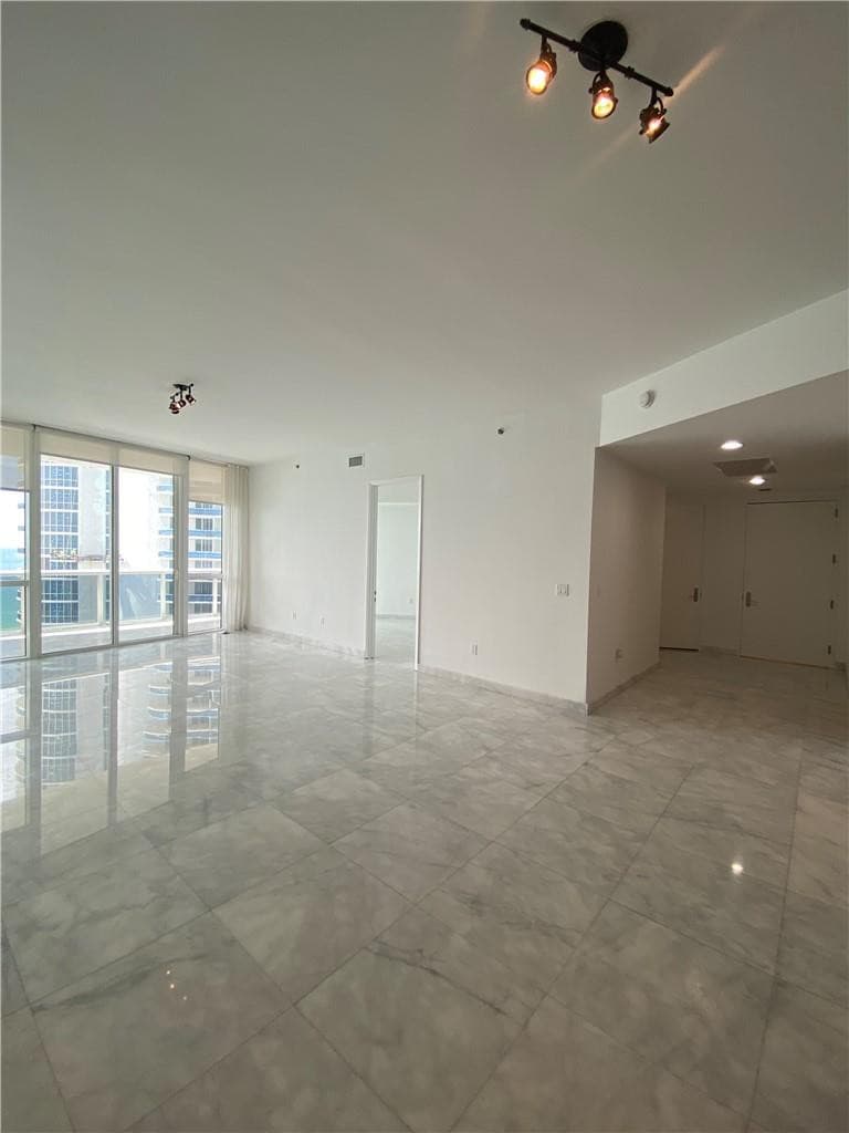 16001 Collins Avenue 2207, Sunny Isles Beach, FL 33160 — photo 20 of 29