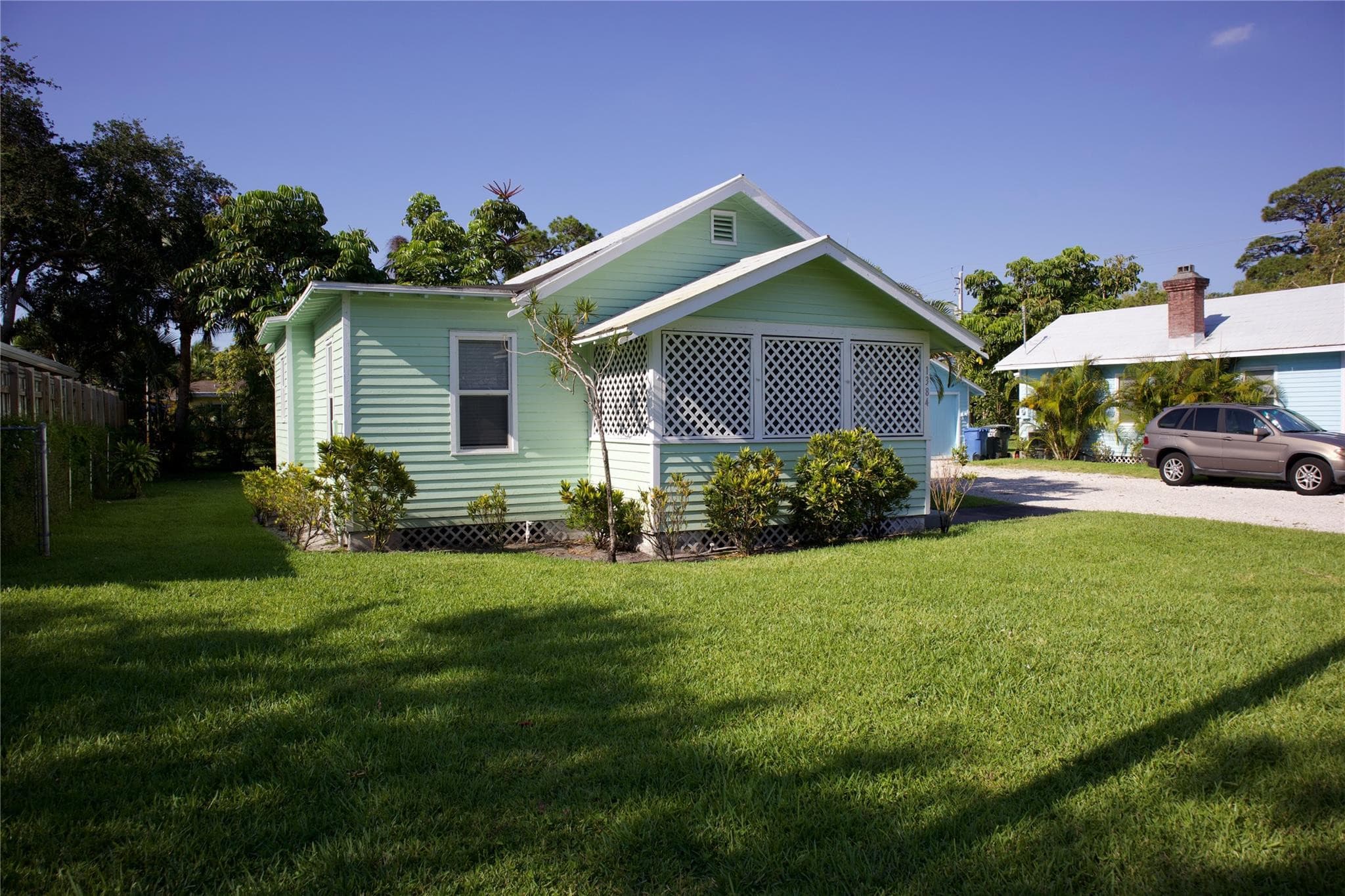1338 -1384 NE -1384 35th Street, Oakland Park, FL 33334 — photo 6 of 16