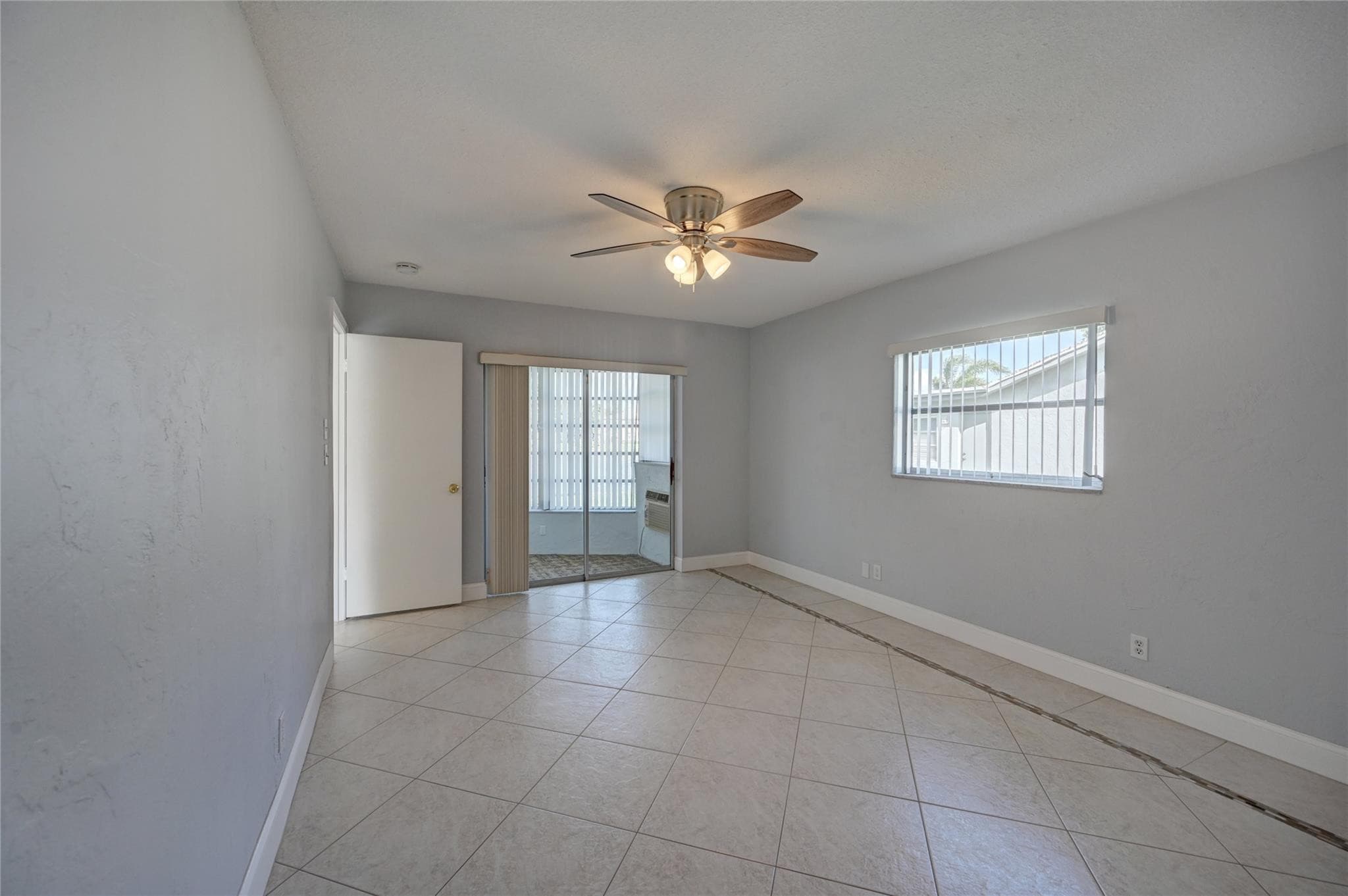 9807 NW 67th Court, Tamarac, FL 33321 — photo 11 of 38