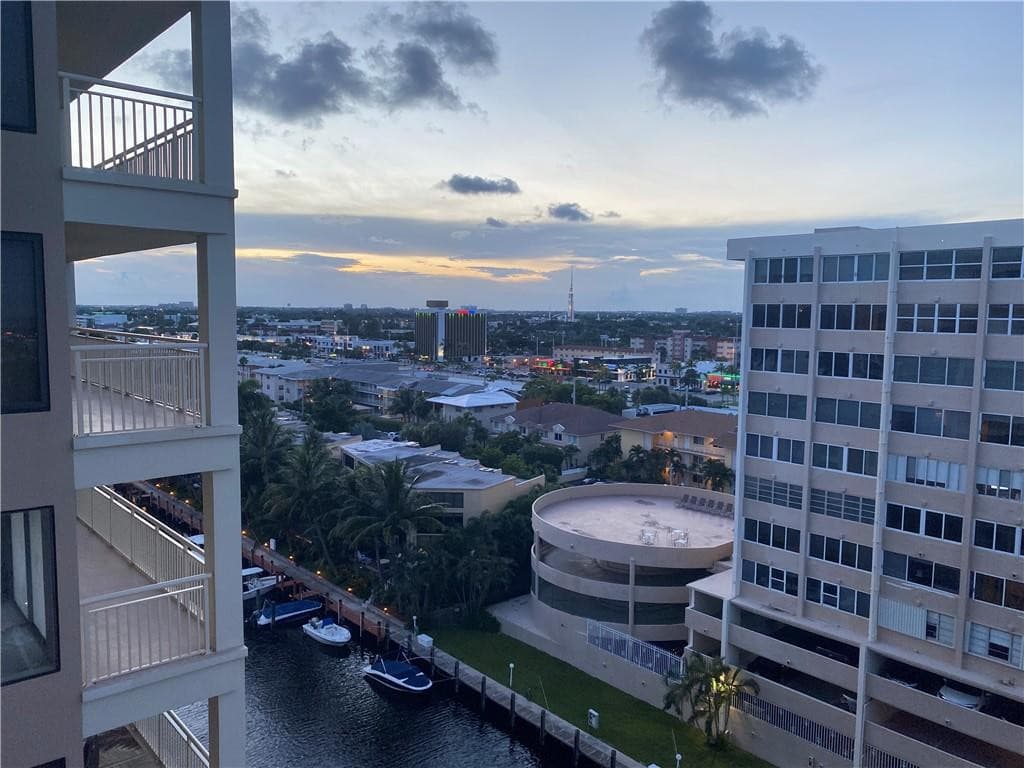 3100 NE 48th Street 908, Fort Lauderdale, FL 33308 — photo 35 of 38