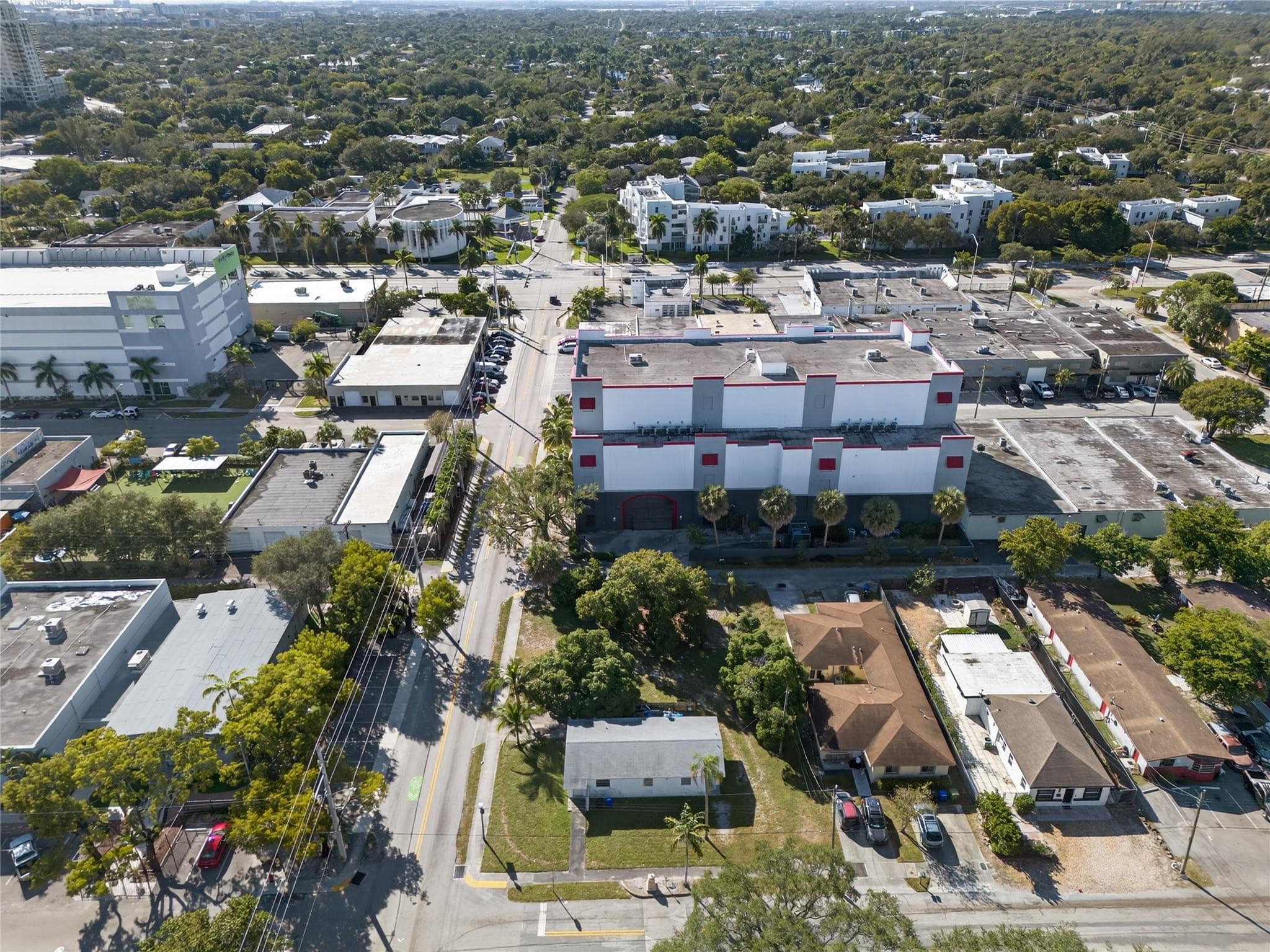 900 NW 2nd Street, Fort Lauderdale, FL 33311 — photo 15 of 21