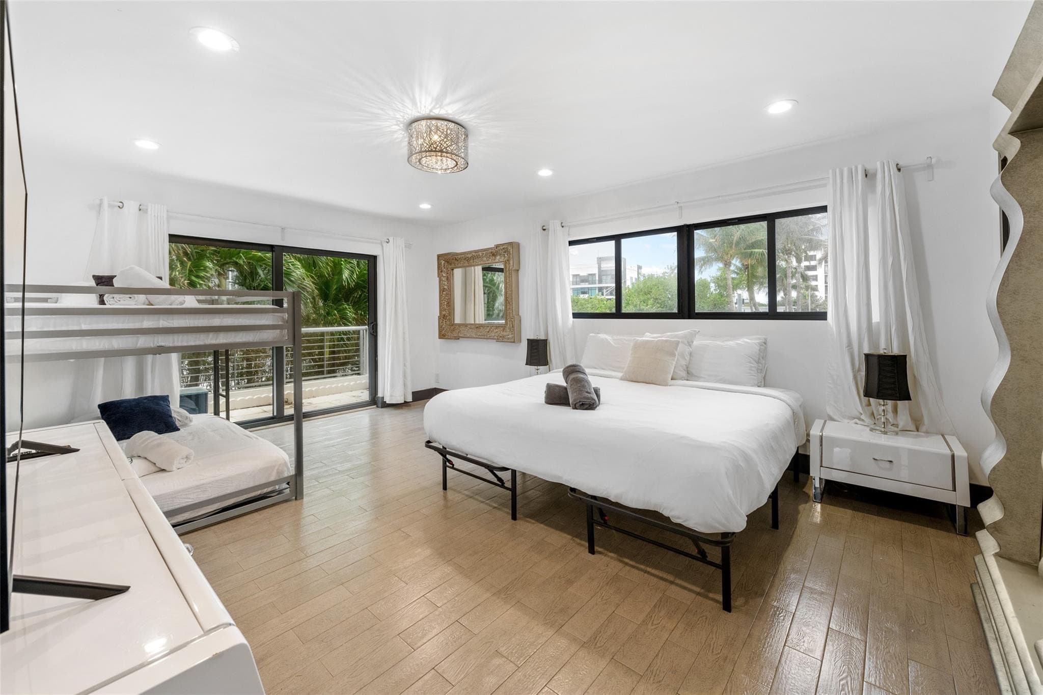 2301 N Atlantic Boulevard, Fort Lauderdale, FL 33305 — photo 33 of 34