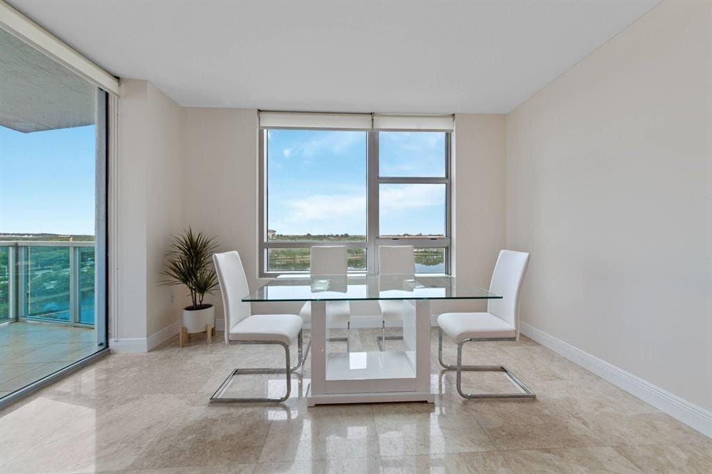 2641 N Flamingo Road 901N, Sunrise, FL 33323 — photo 6 of 20