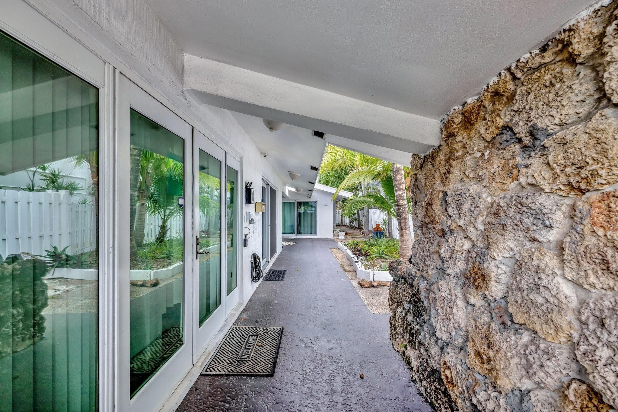 4548 N Ocean 4, Lauderdale-By-The-Sea, FL 33313 — photo 5 of 48
