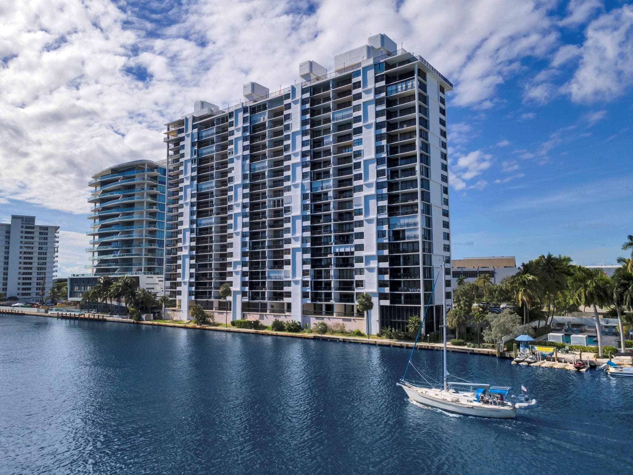 936 Intracoastal Drive 21D, Fort Lauderdale, FL 33304 — photo 9 of 73