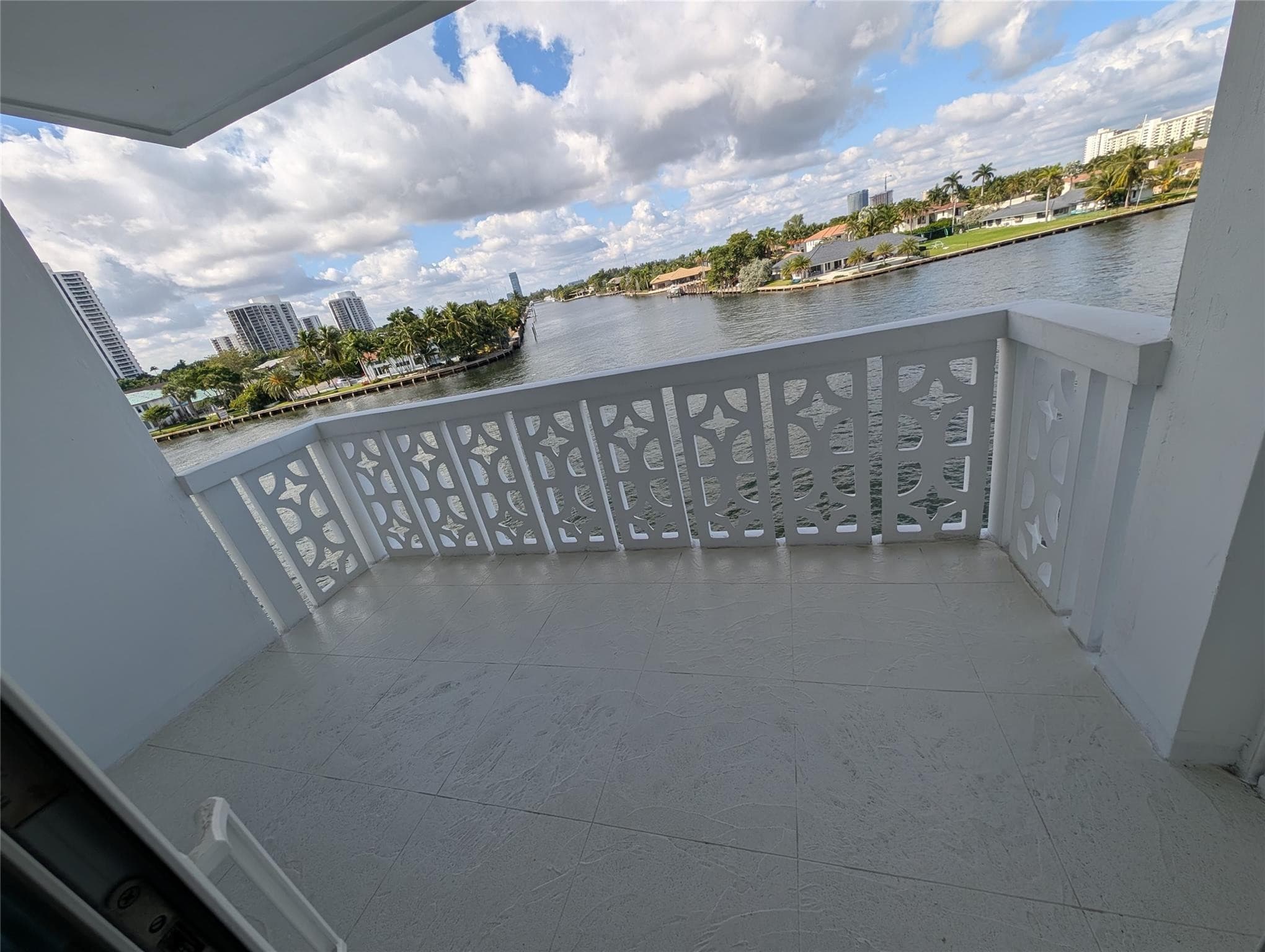 3209 S Ocean Drive 4E, Hallandale Beach, FL 33009 — photo 16 of 23