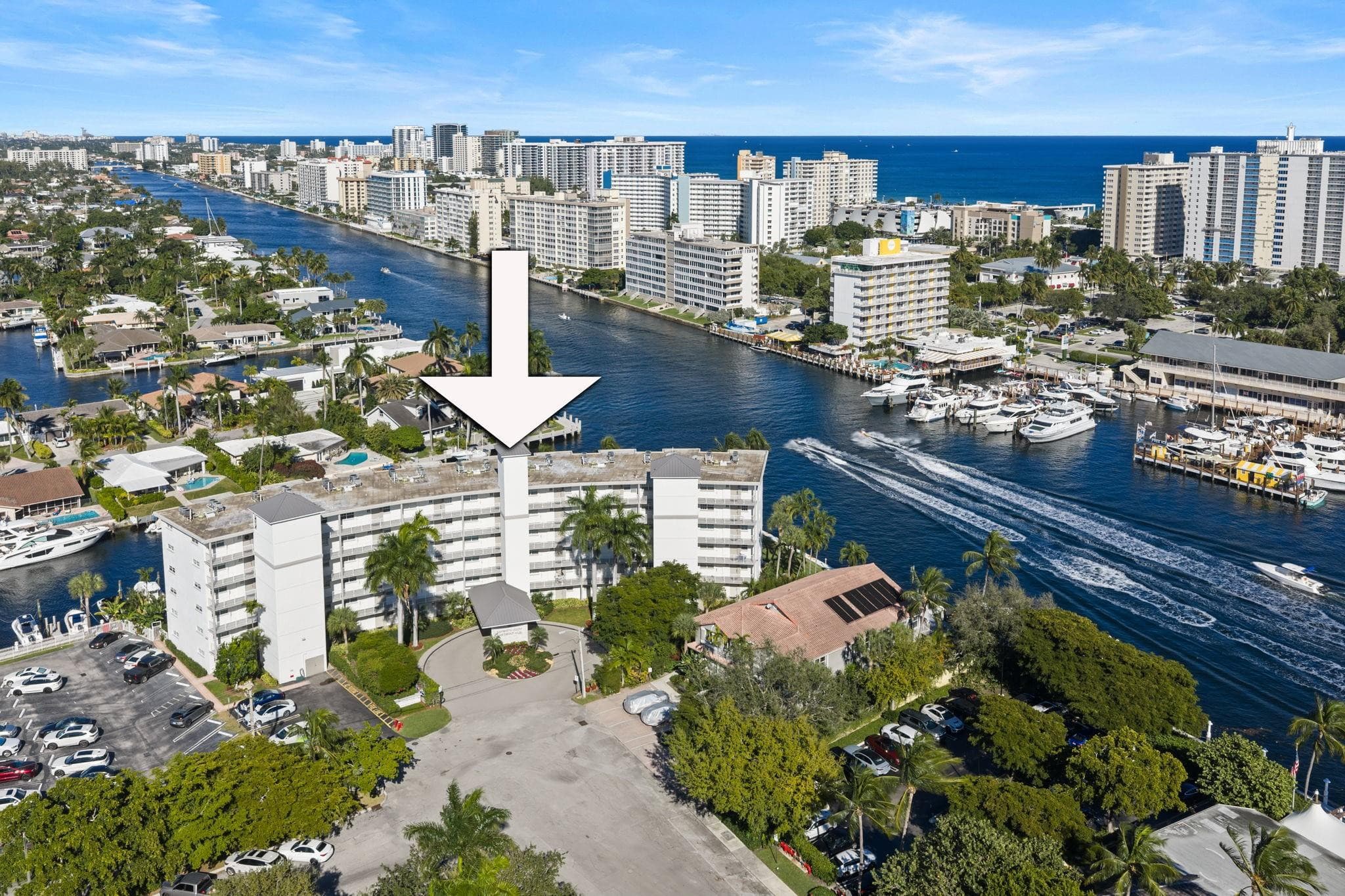 140 NE 28th Avenue 406, Pompano Beach, FL 33062 — photo 8 of 40