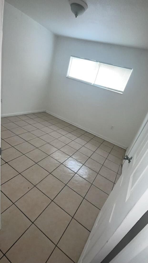 Condominium in Merritt Island — photo 4 of 7