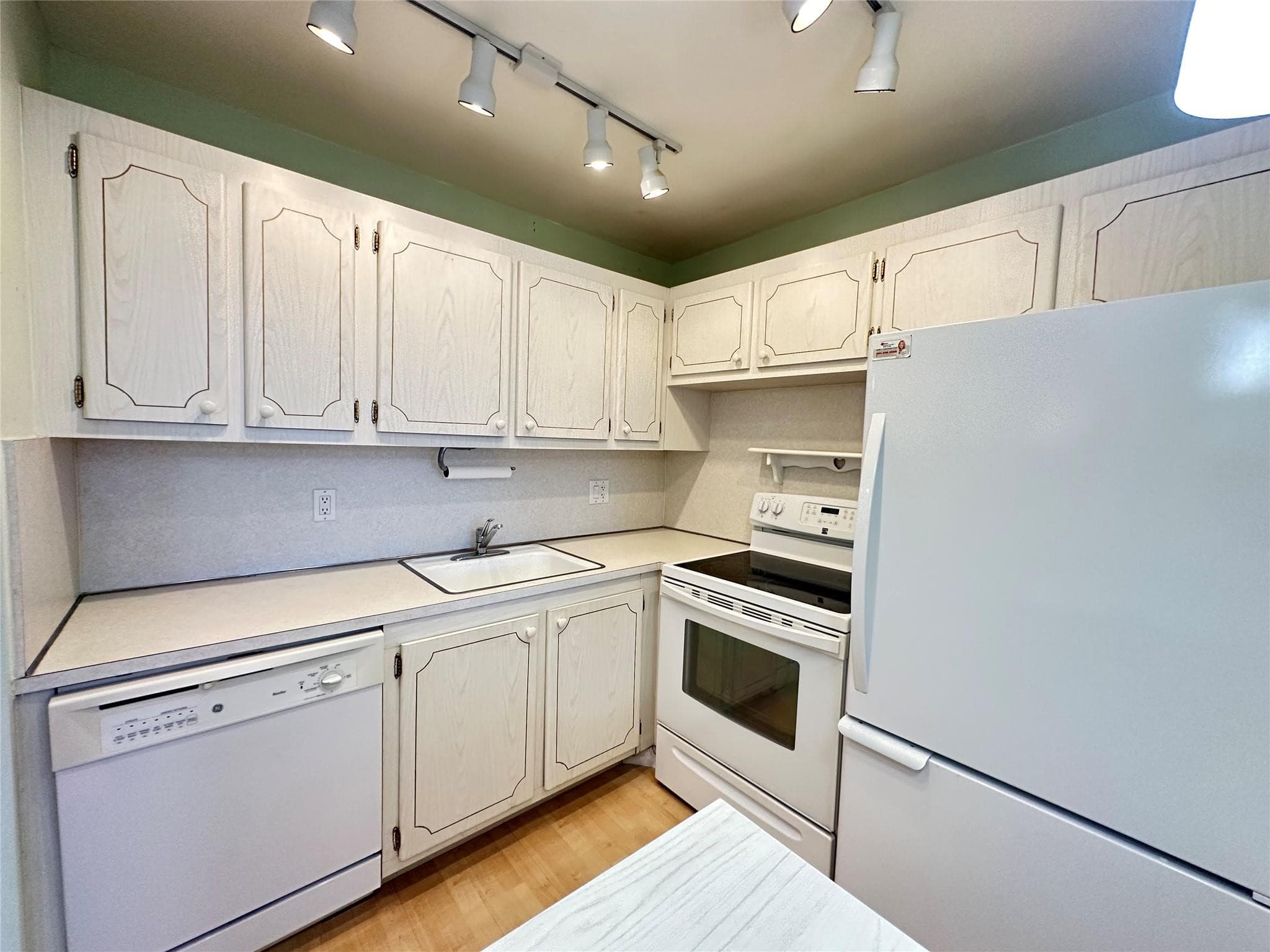 3006 Cambridge A 3006, Deerfield Beach, FL 33442 — photo 7 of 53