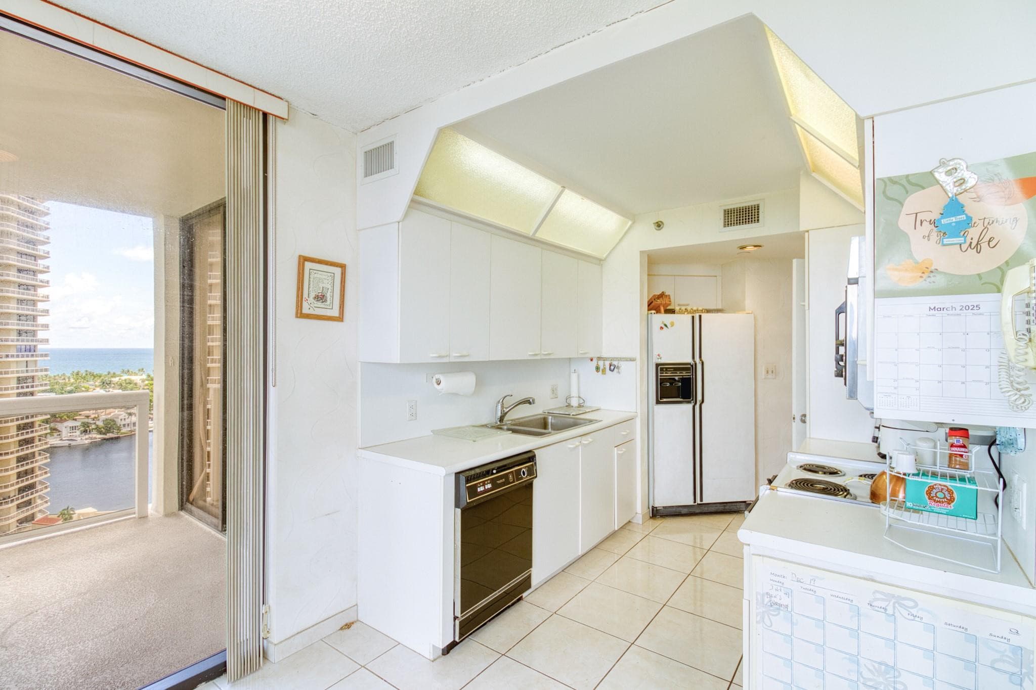 20185 E Country Club Drive 1709, Aventura, FL 33180 — photo 14 of 49