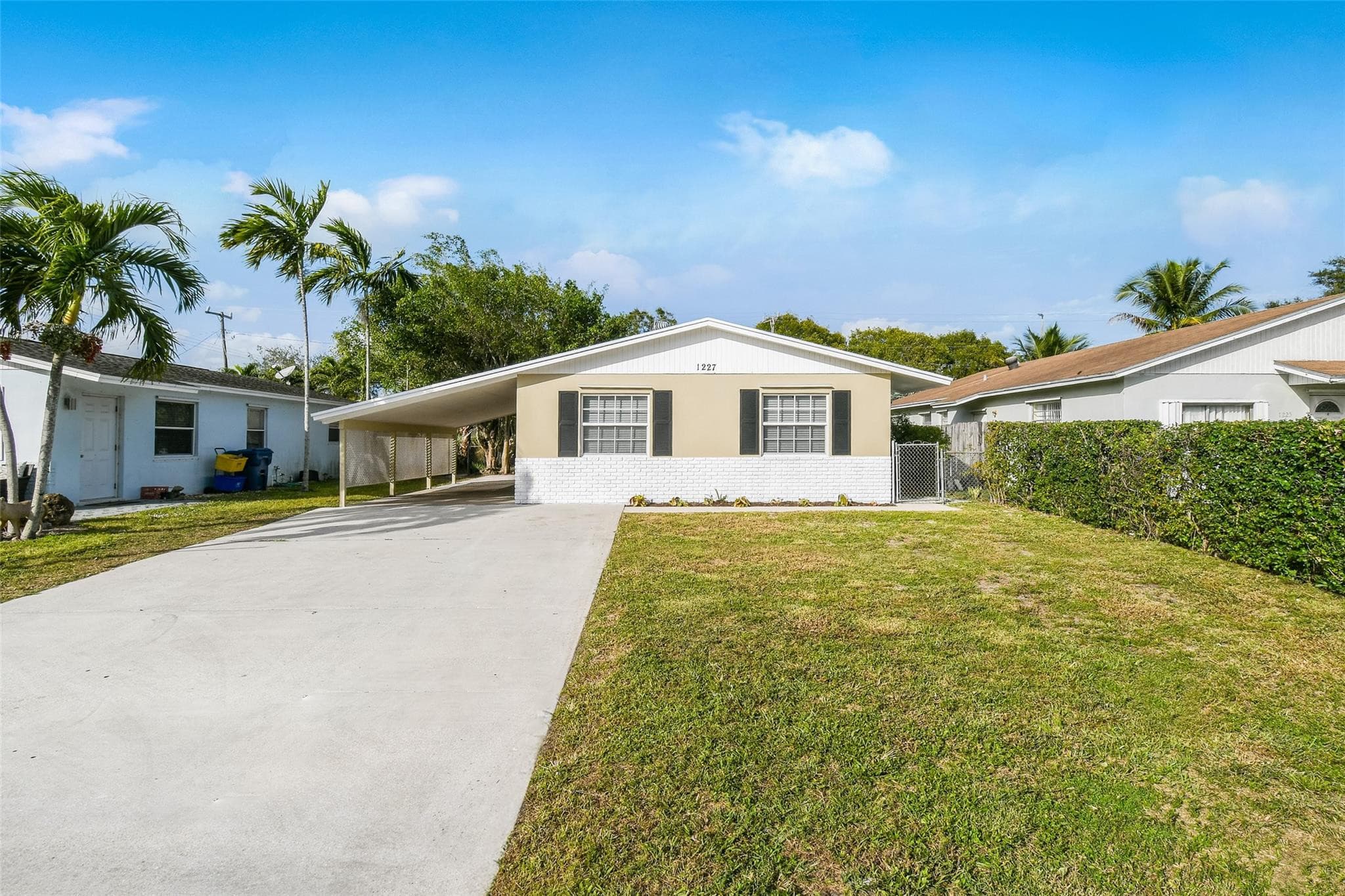 1227 Cherokee Street, Jupiter, FL 33458 — photo 2 of 29