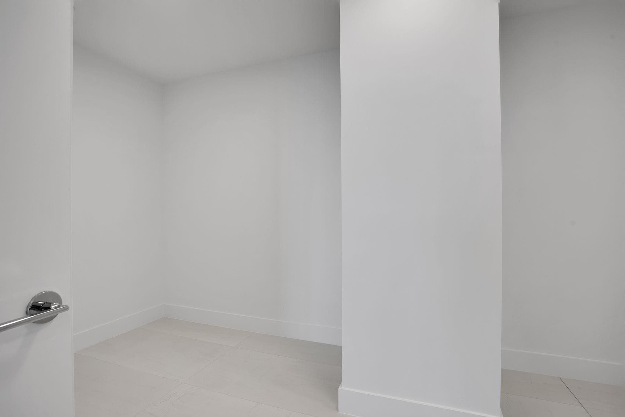 151 N Seabreeze Blv E-1204, Fort Lauderdale, FL 33304 — photo 27 of 75