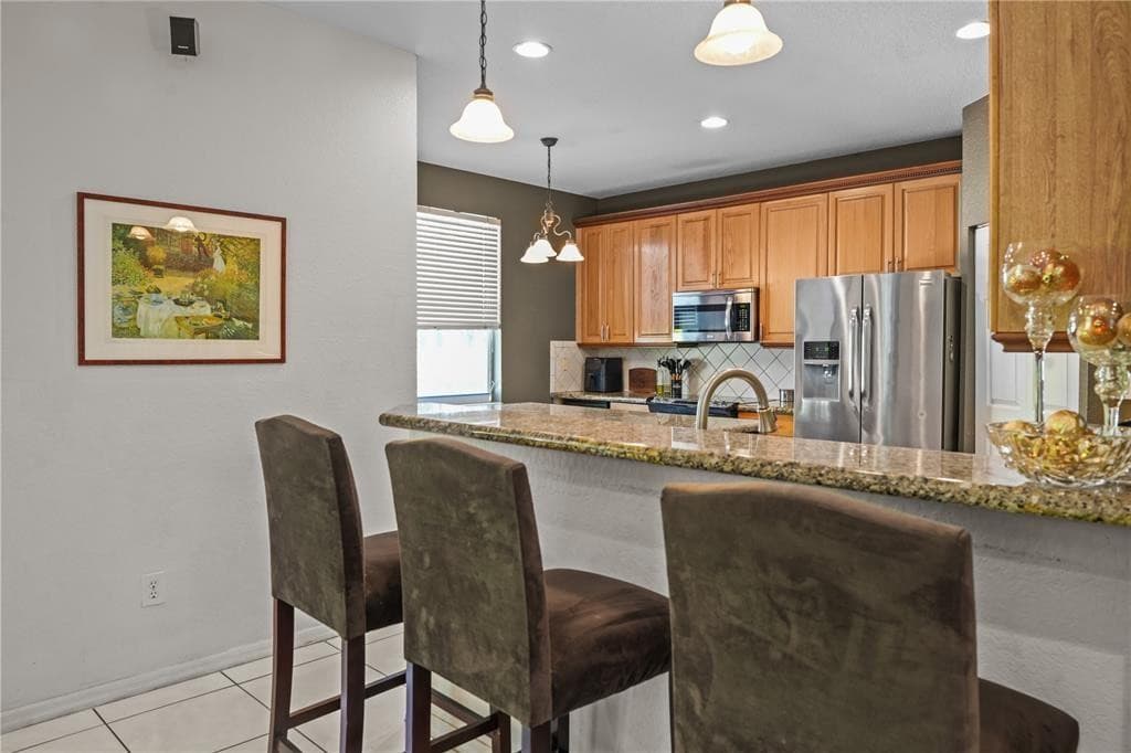 8209 SW 173rd Terrace, Palmetto Bay, FL 33157 — photo 10 of 21