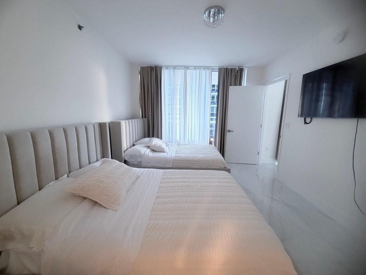 1830 S Ocean Drive 2406, Hallandale Beach, FL 33009 — photo 19 of 43