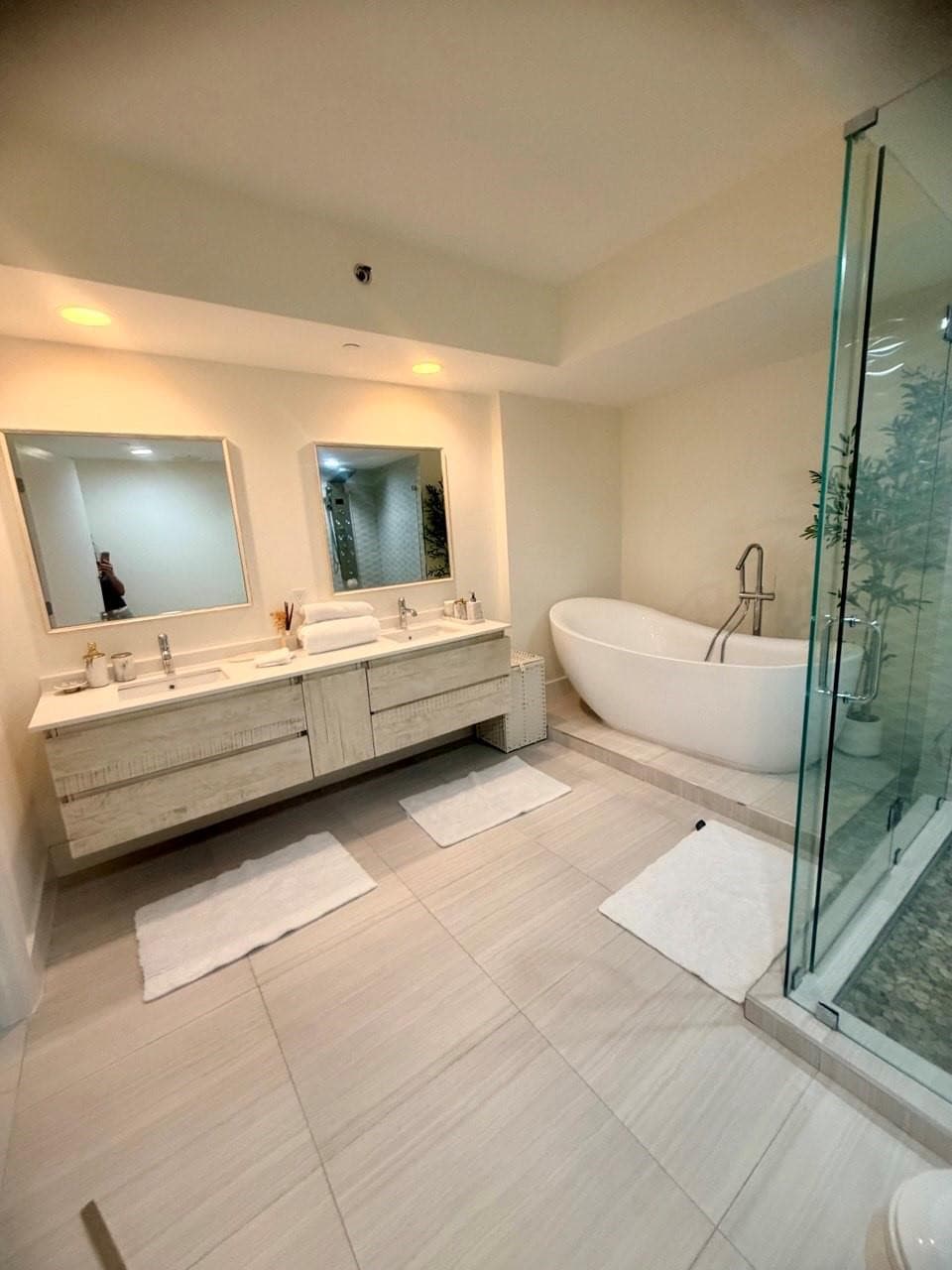 1830 S Ocean Drive 2406, Hallandale Beach, FL 33009 — photo 26 of 43
