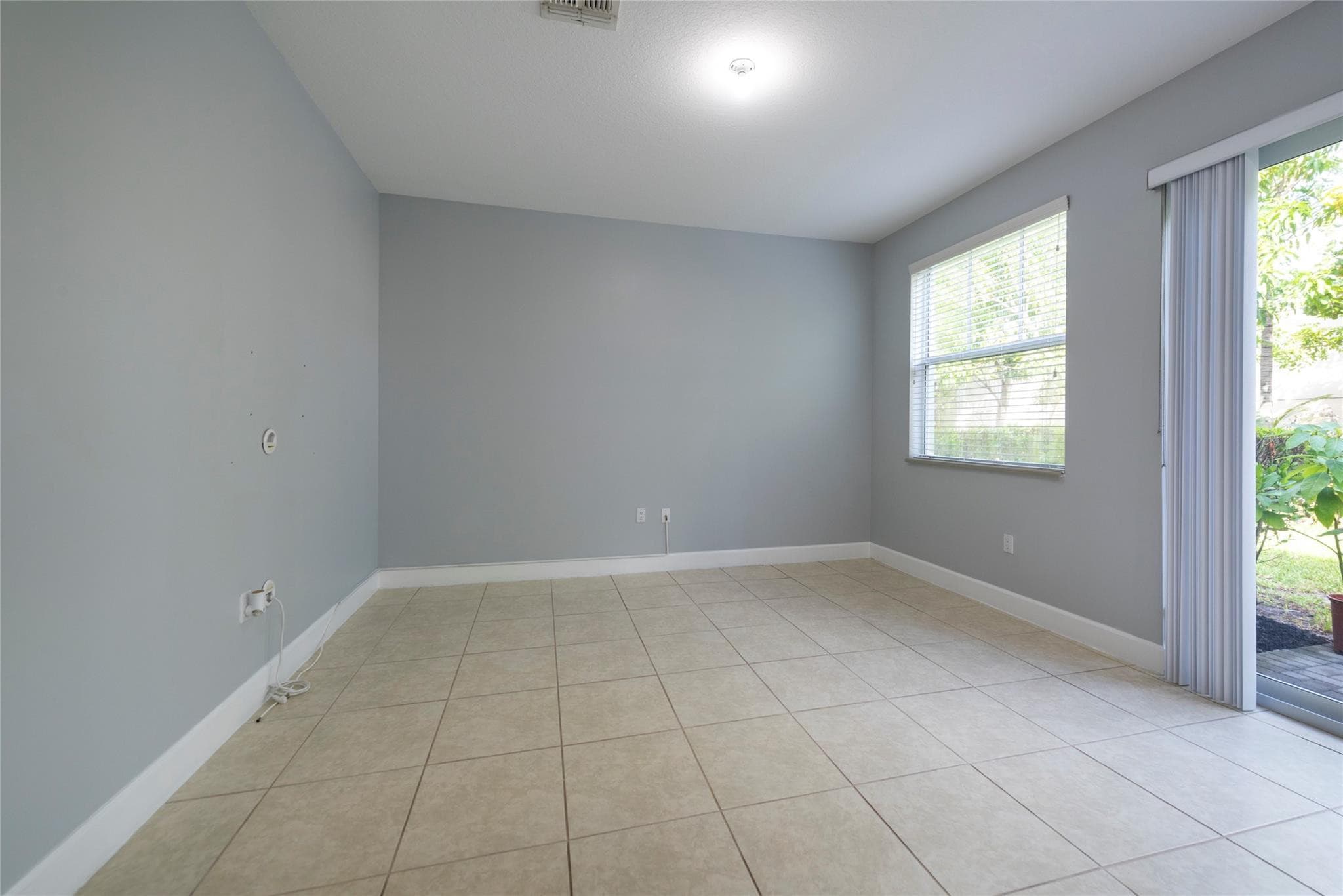 4731 NW 48th Terrace, Tamarac, FL 33319 — photo 11 of 38