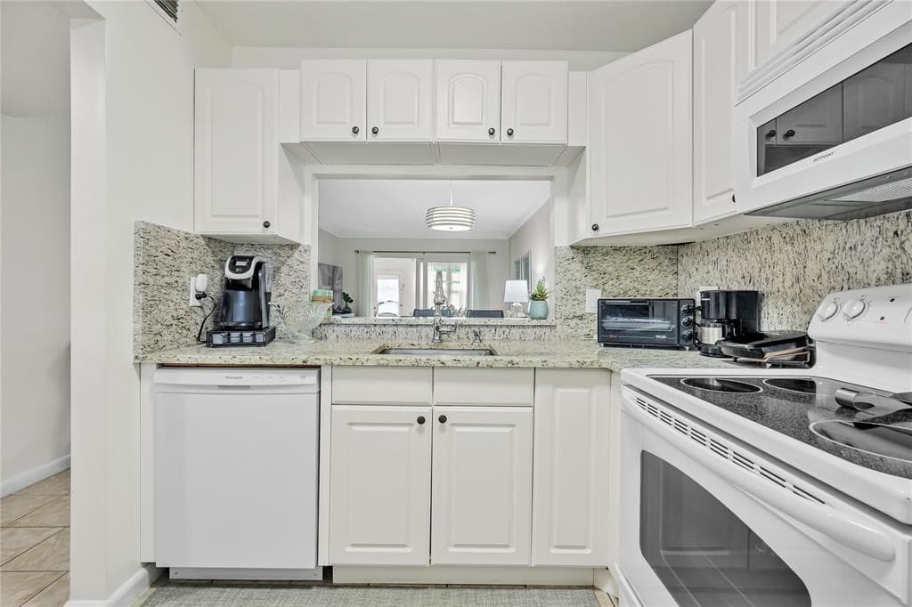 3500 SW Natura Boulevard 108, Deerfield Beach, FL 33441 — photo 10 of 19