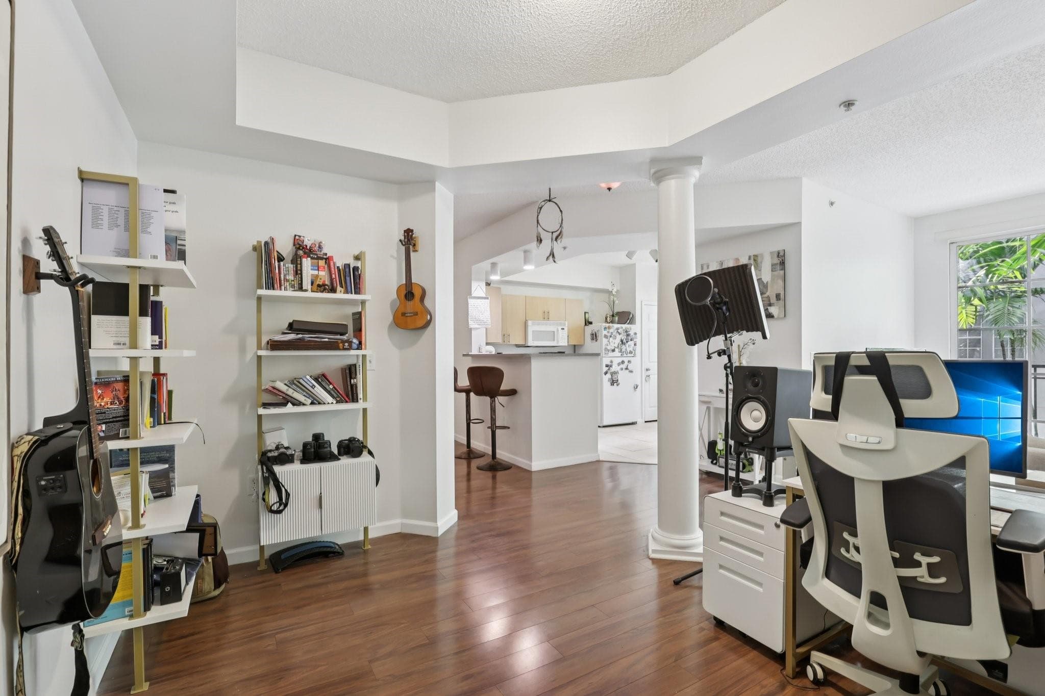 533 NE 3rd Avenue 321, Fort Lauderdale, FL 33301 — photo 7 of 27