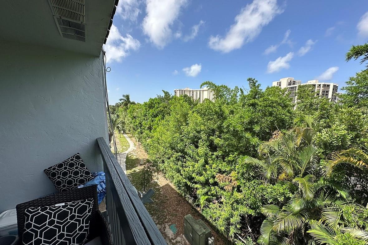 1900 N Congress Avenue 407, West Palm Beach, FL 33401 — photo 19 of 24