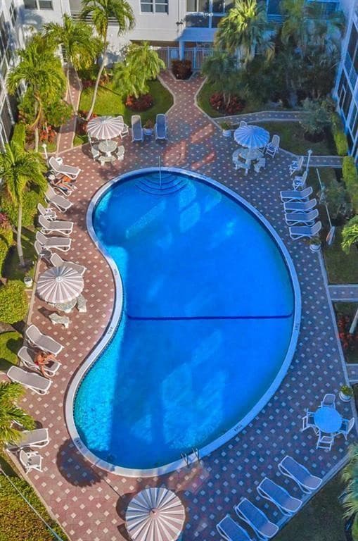 1461 S Ocean Boulevard 211, Lauderdale-By-The-Sea, FL 33062 — photo 18 of 65