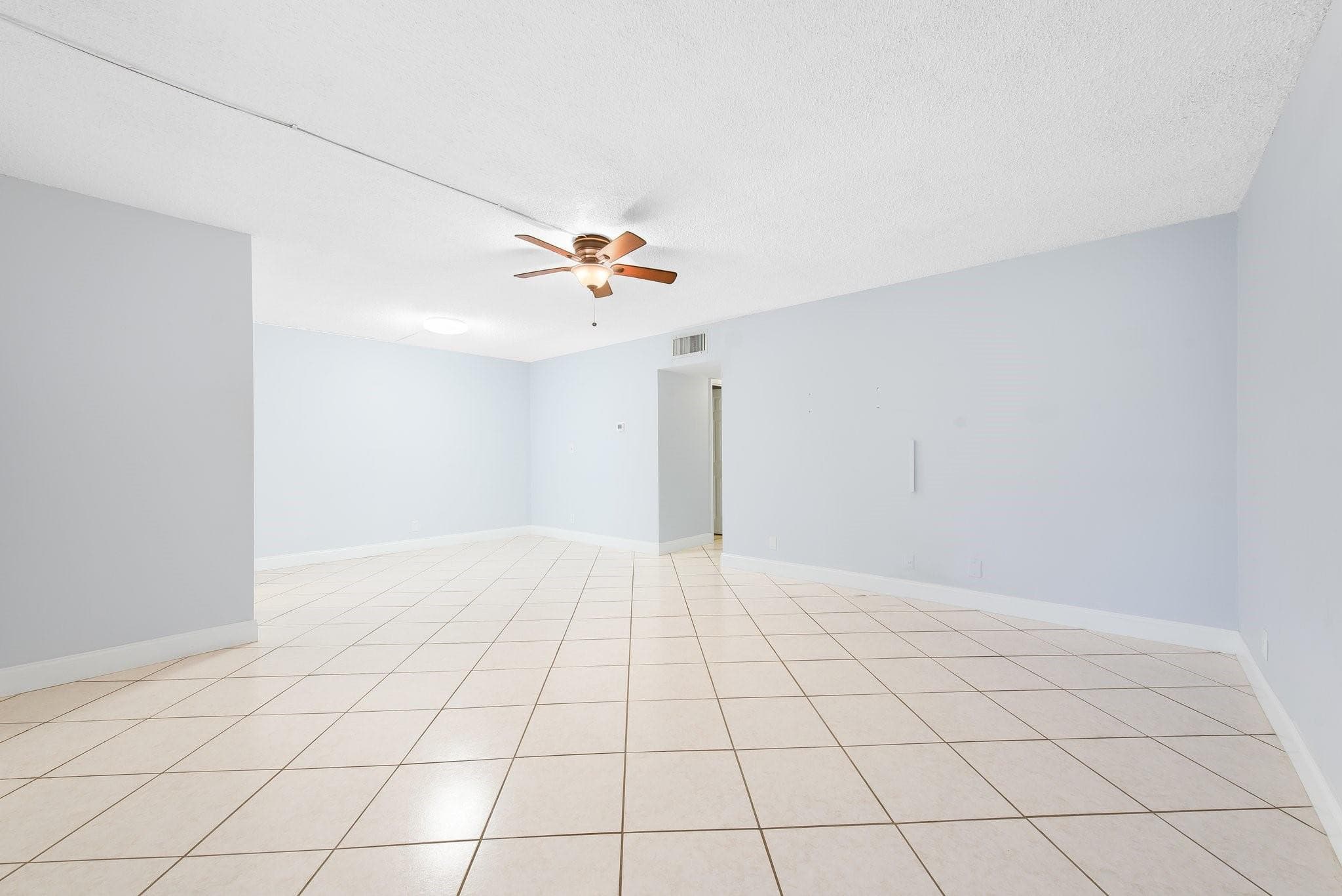 1340 NE 28th Avenue 232, Pompano Beach, FL 33062 — photo 10 of 25