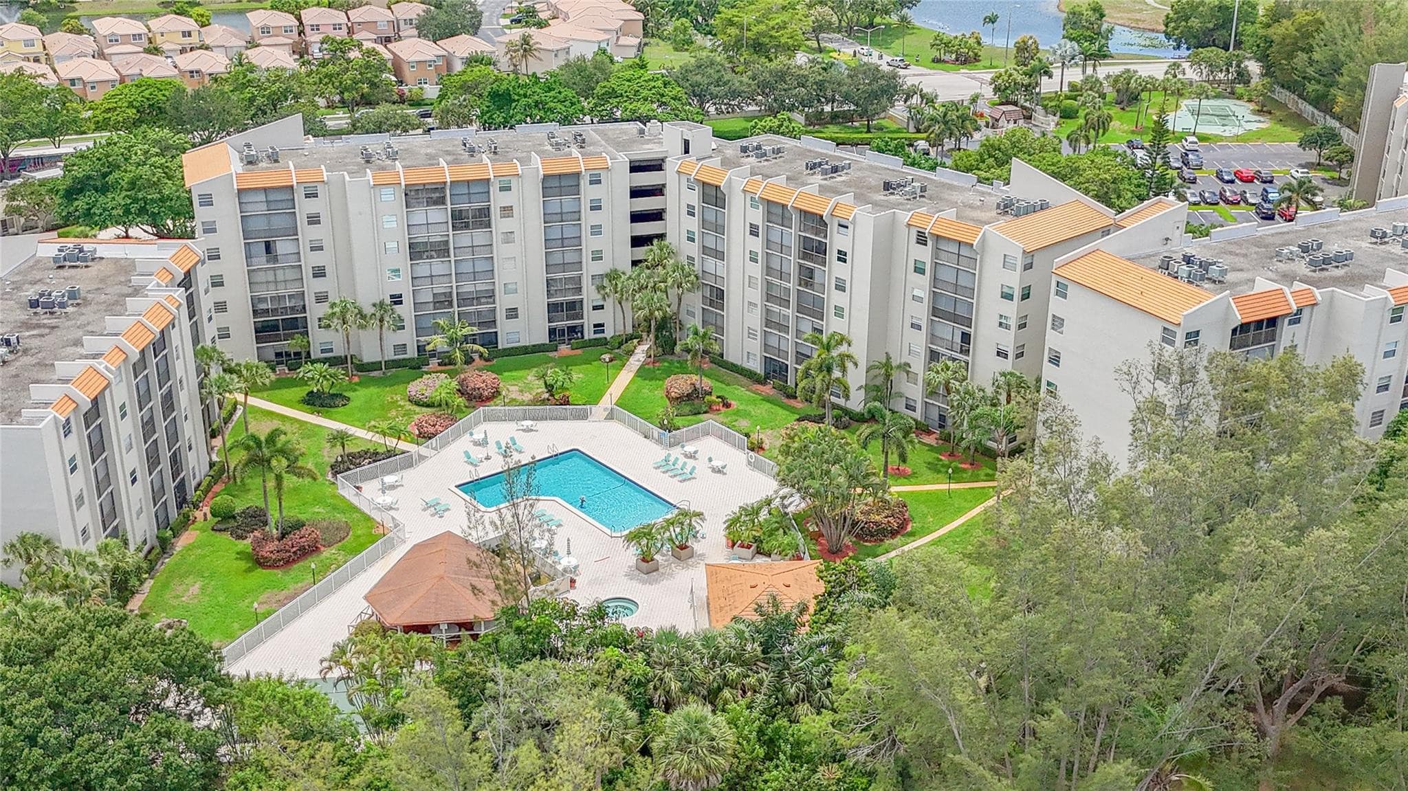 3930 Inverrary Boulevard 407-D, Lauderhill, FL 33319 — photo 33 of 89