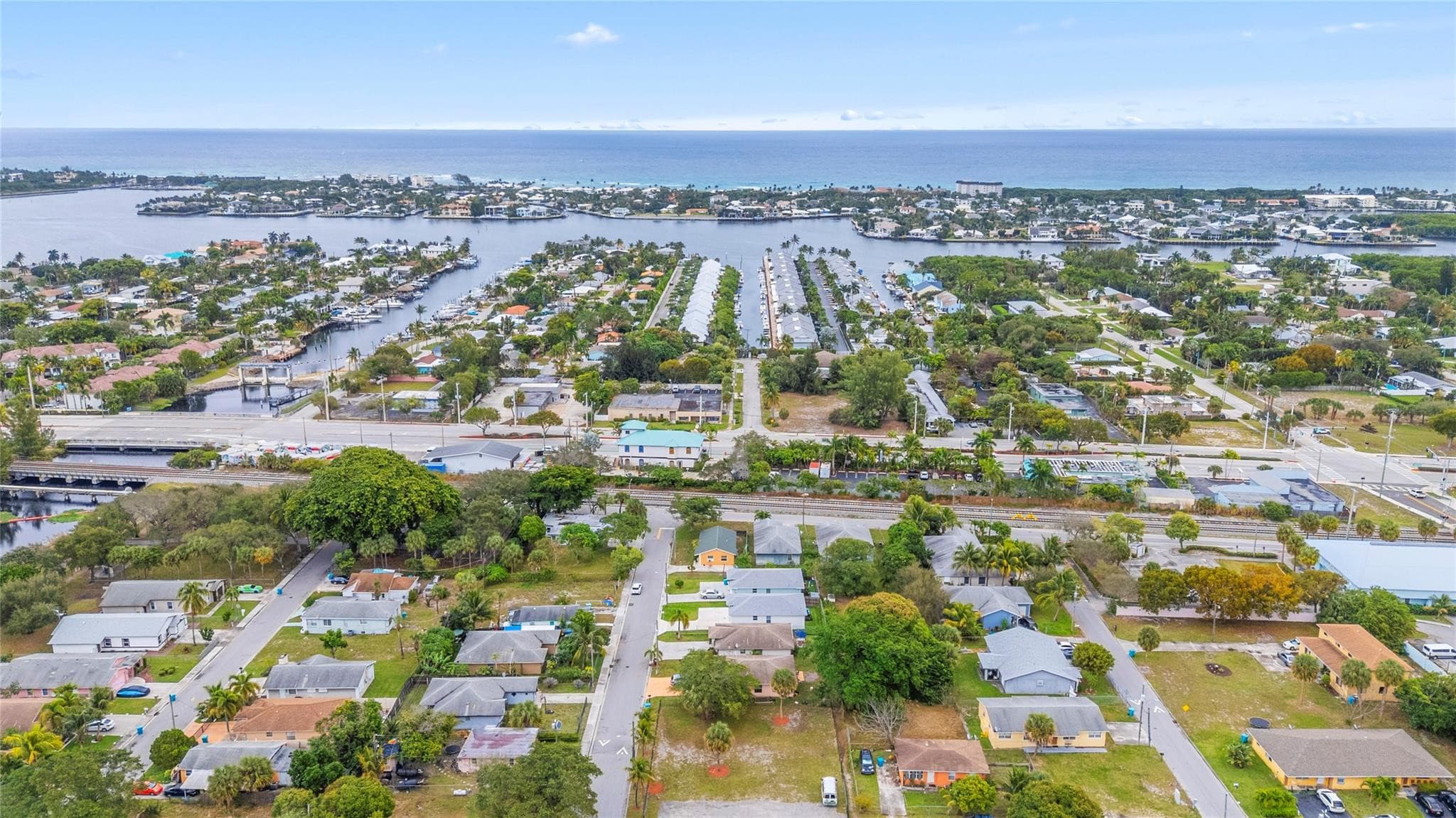 416 NE 12th Avenue, Boynton Beach, FL 33435 — photo 10 of 43