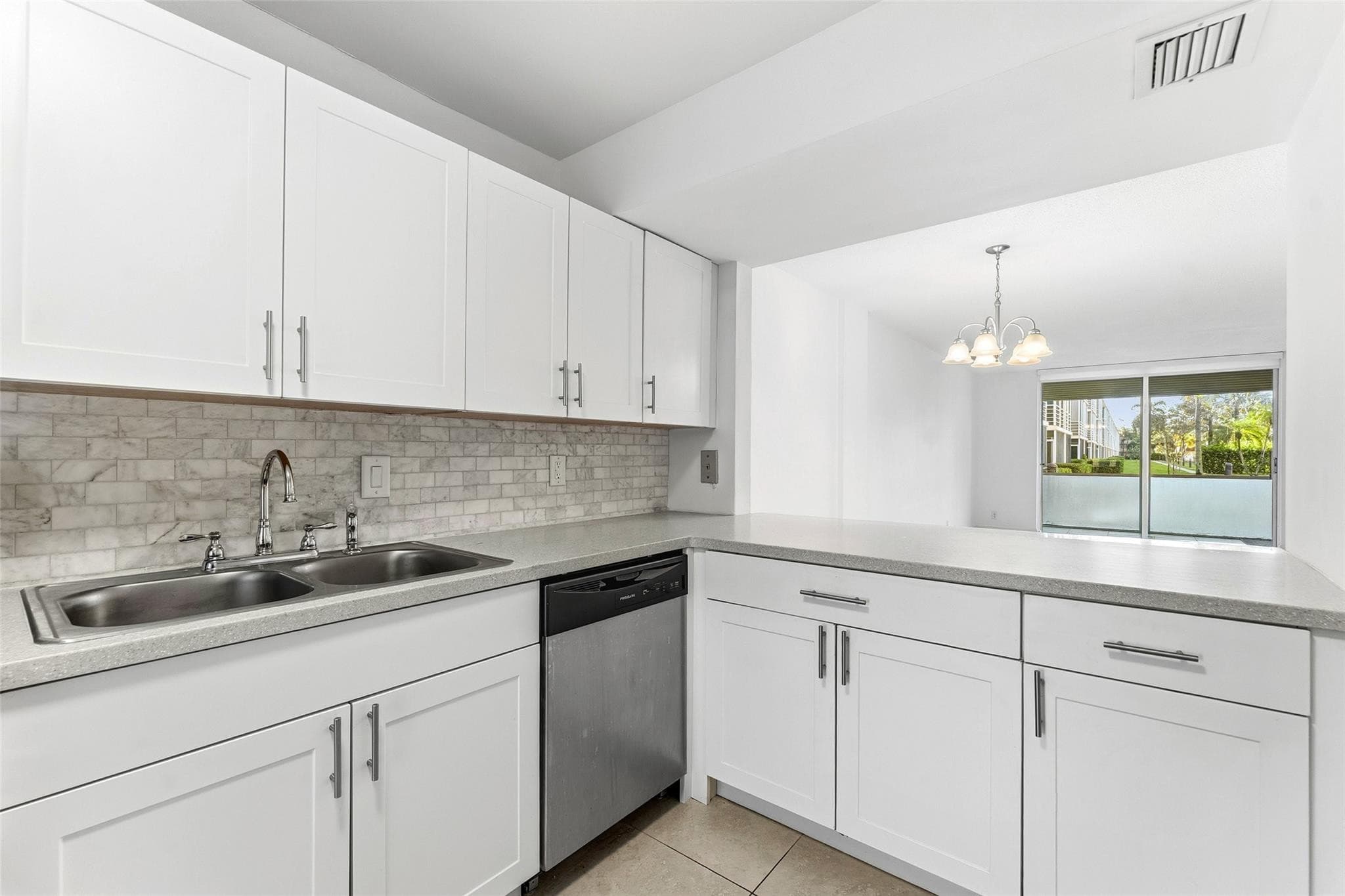 4500 N Federal Highway 134D, Lighthouse Point, FL 33064 — photo 2 of 33