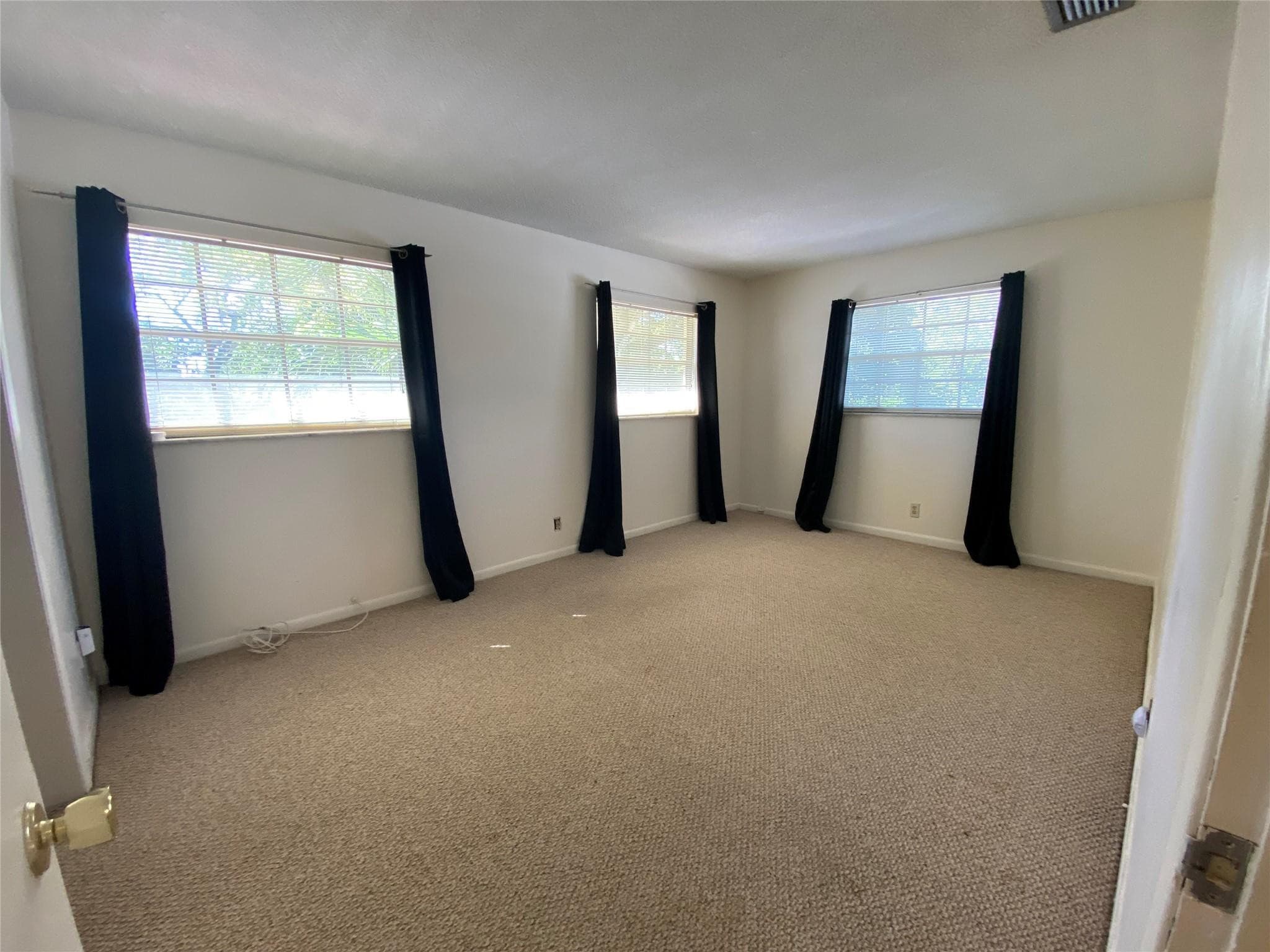 310 SW 11th Court, Fort Lauderdale, FL 33315 — photo 9 of 12