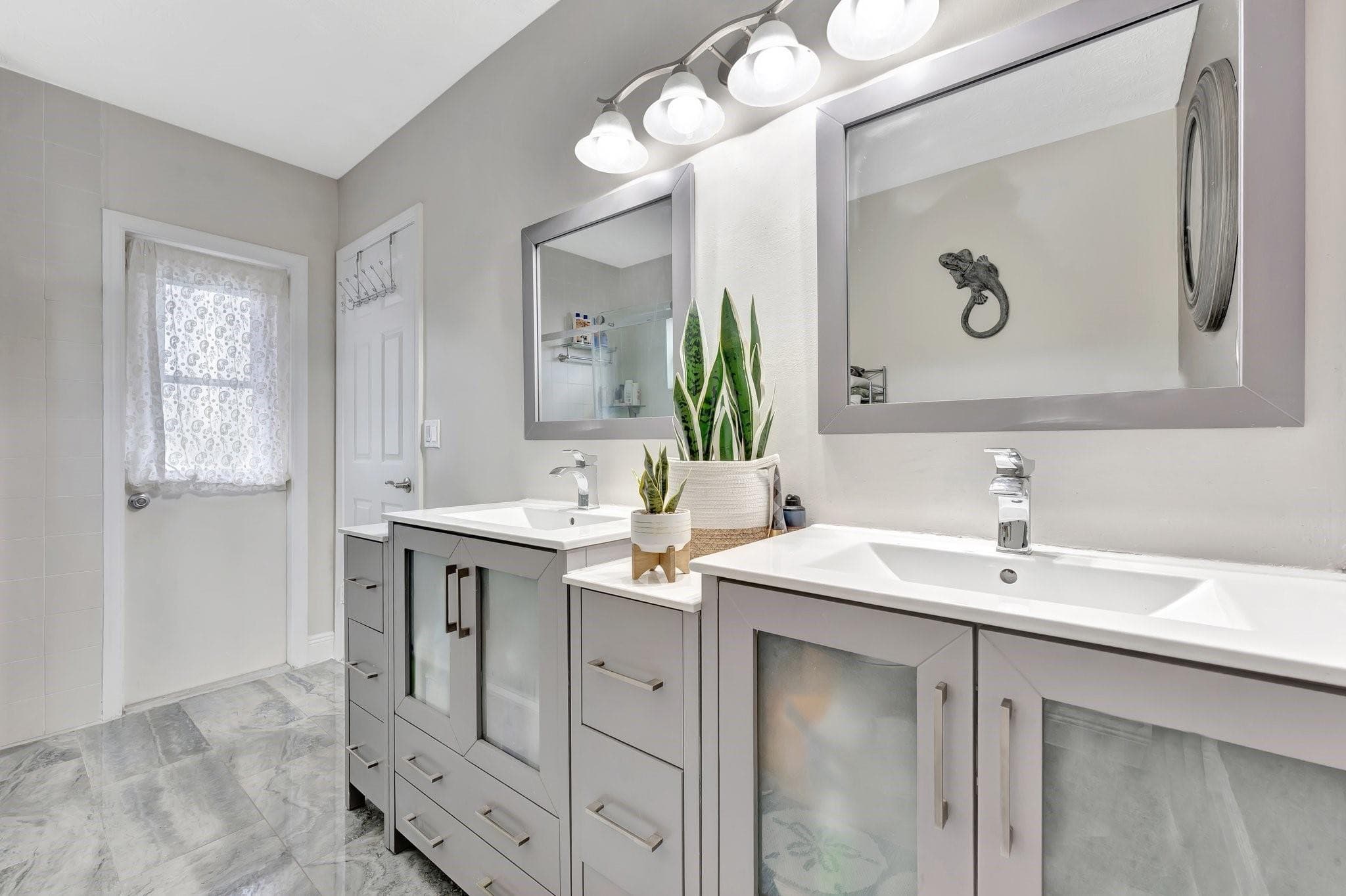 1221 SW 59th Avenue, Plantation, FL 33317 — photo 17 of 30