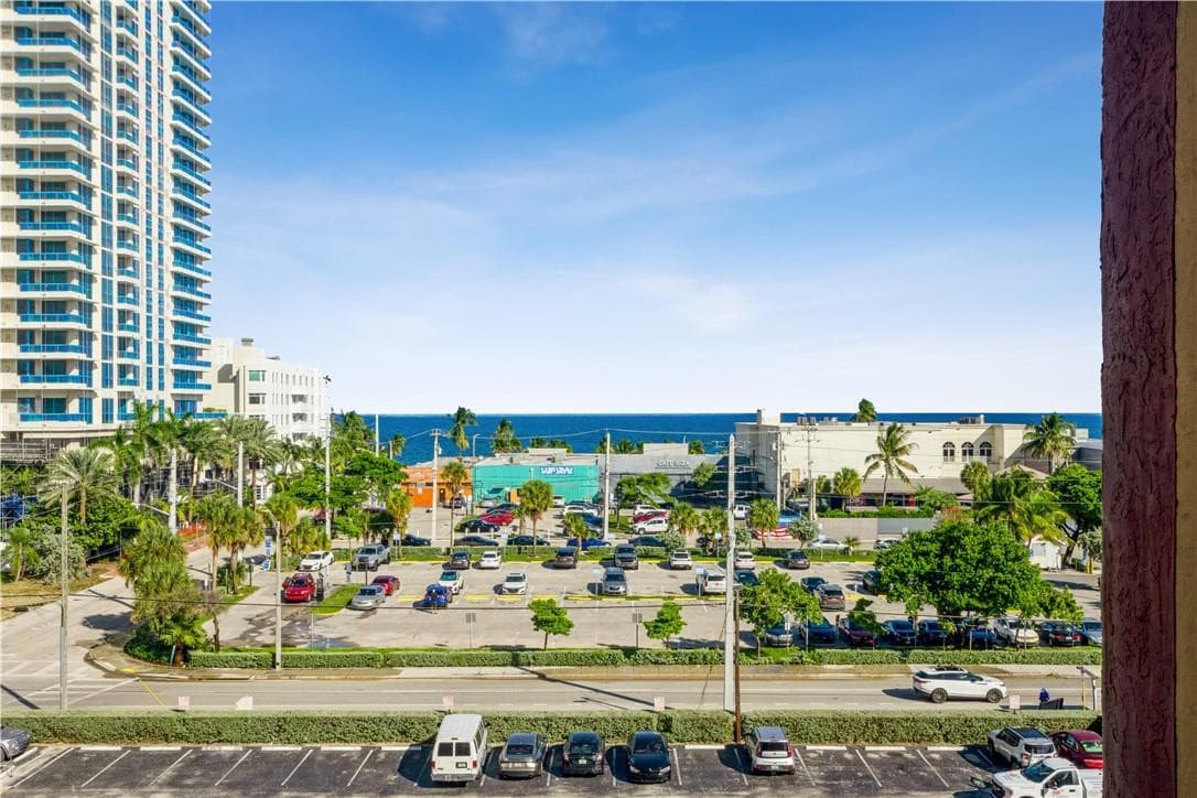 200 S Birch Road 612, Fort Lauderdale, FL 33316 — photo 31 of 32