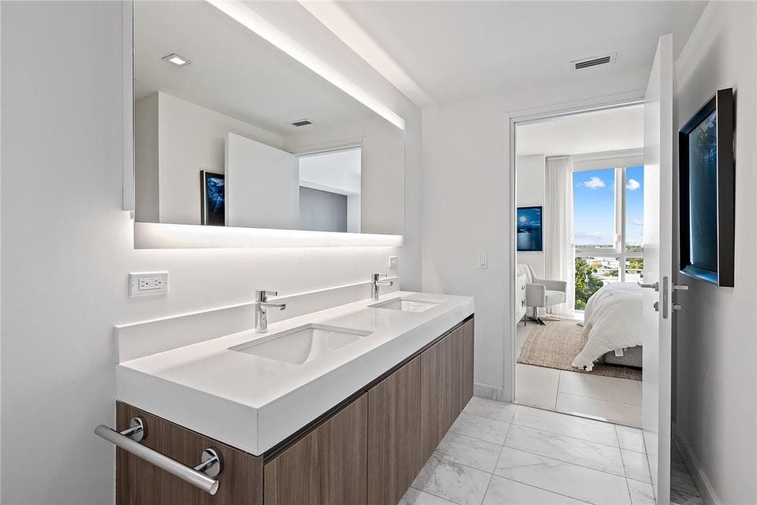 401 N Birch Road 614, Fort Lauderdale, FL 33304 — photo 10 of 22