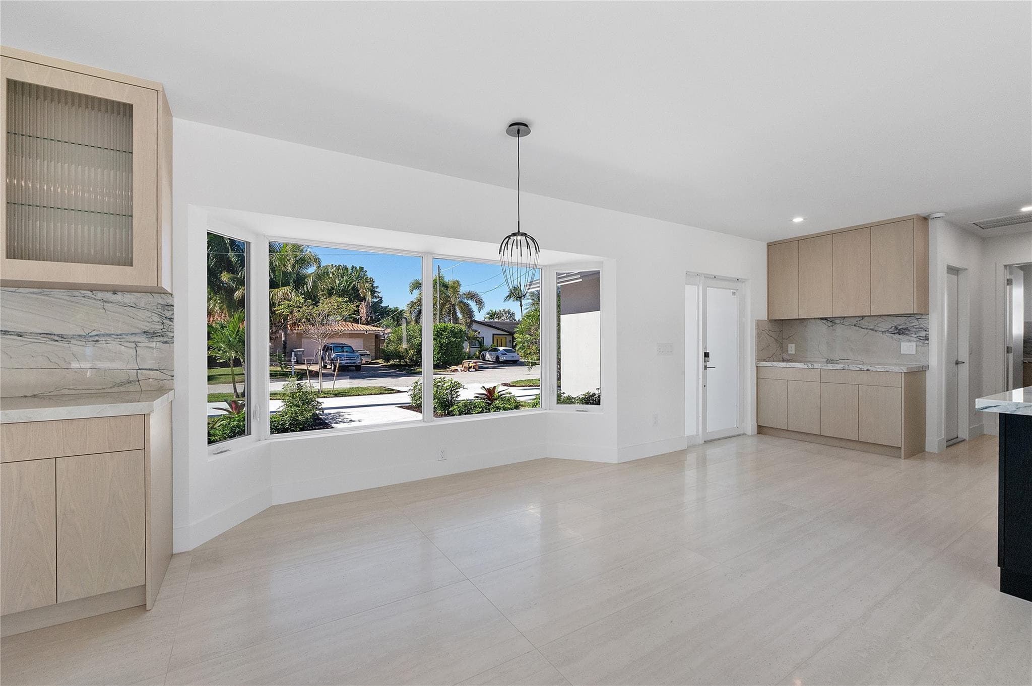 1240 NE 27th Way, Pompano Beach, FL 33062 — photo 10 of 53