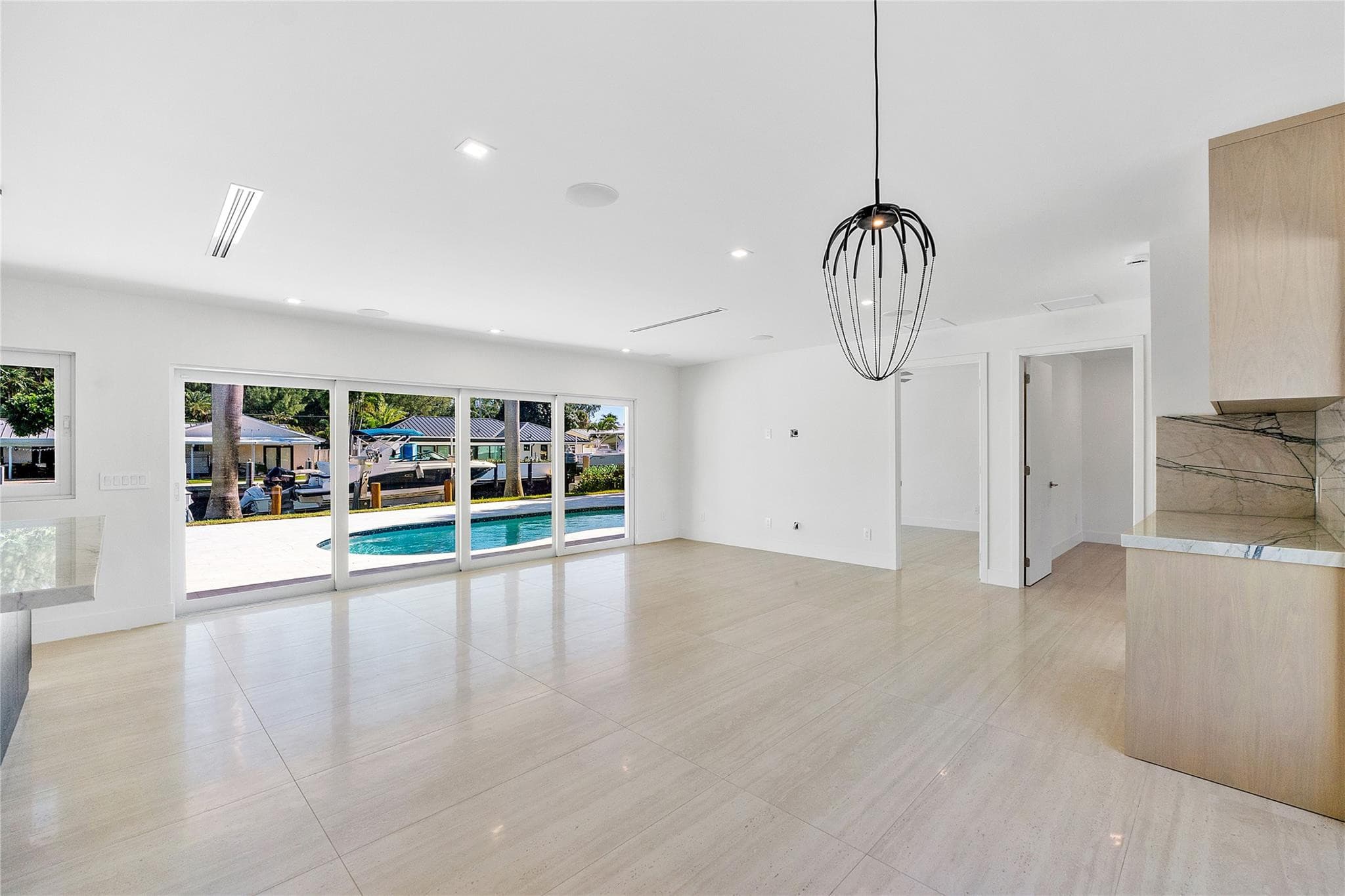 1240 NE 27th Way, Pompano Beach, FL 33062 — photo 20 of 53